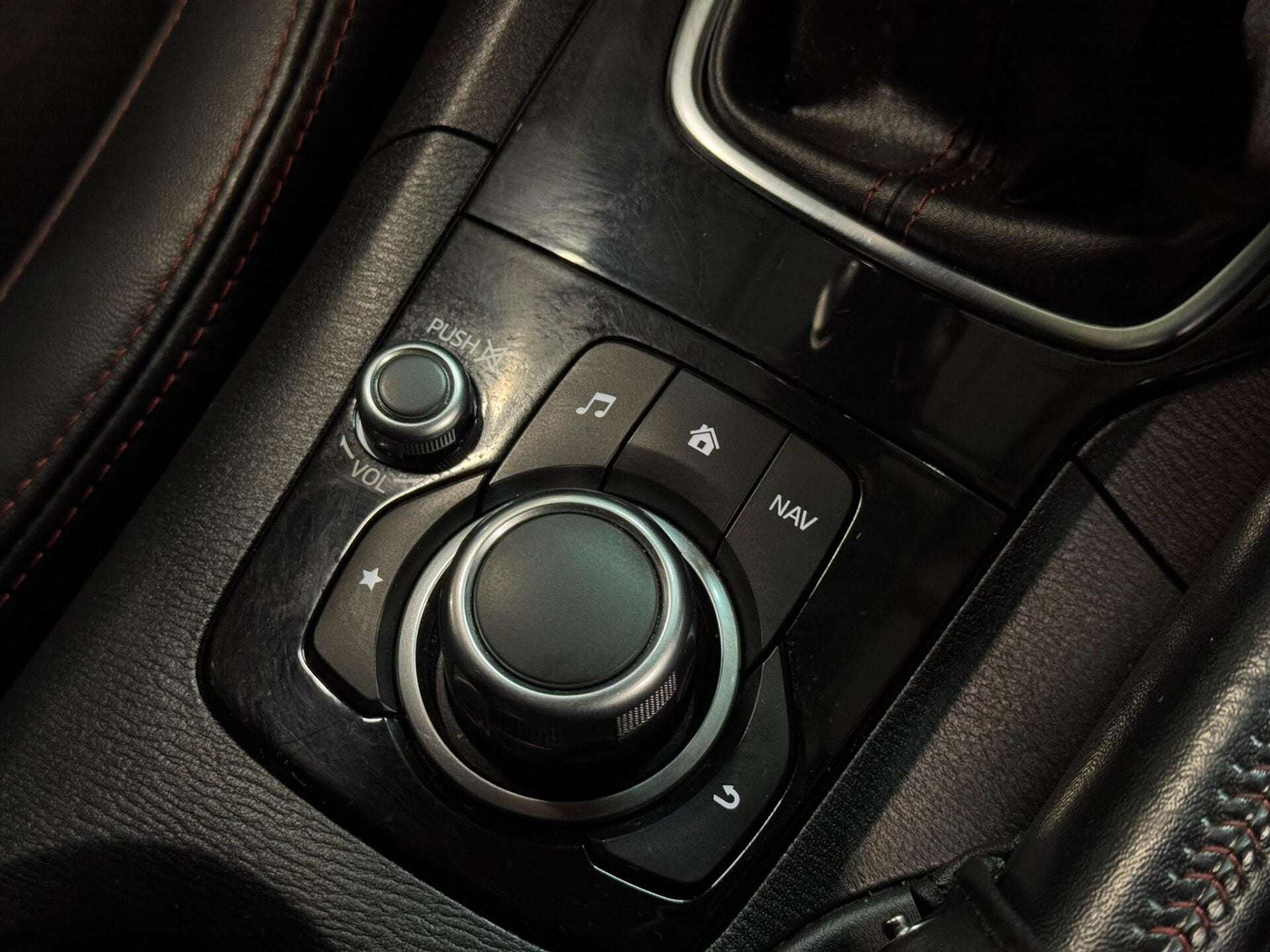 2016 MAZDA 3 2016 MAZDA 3