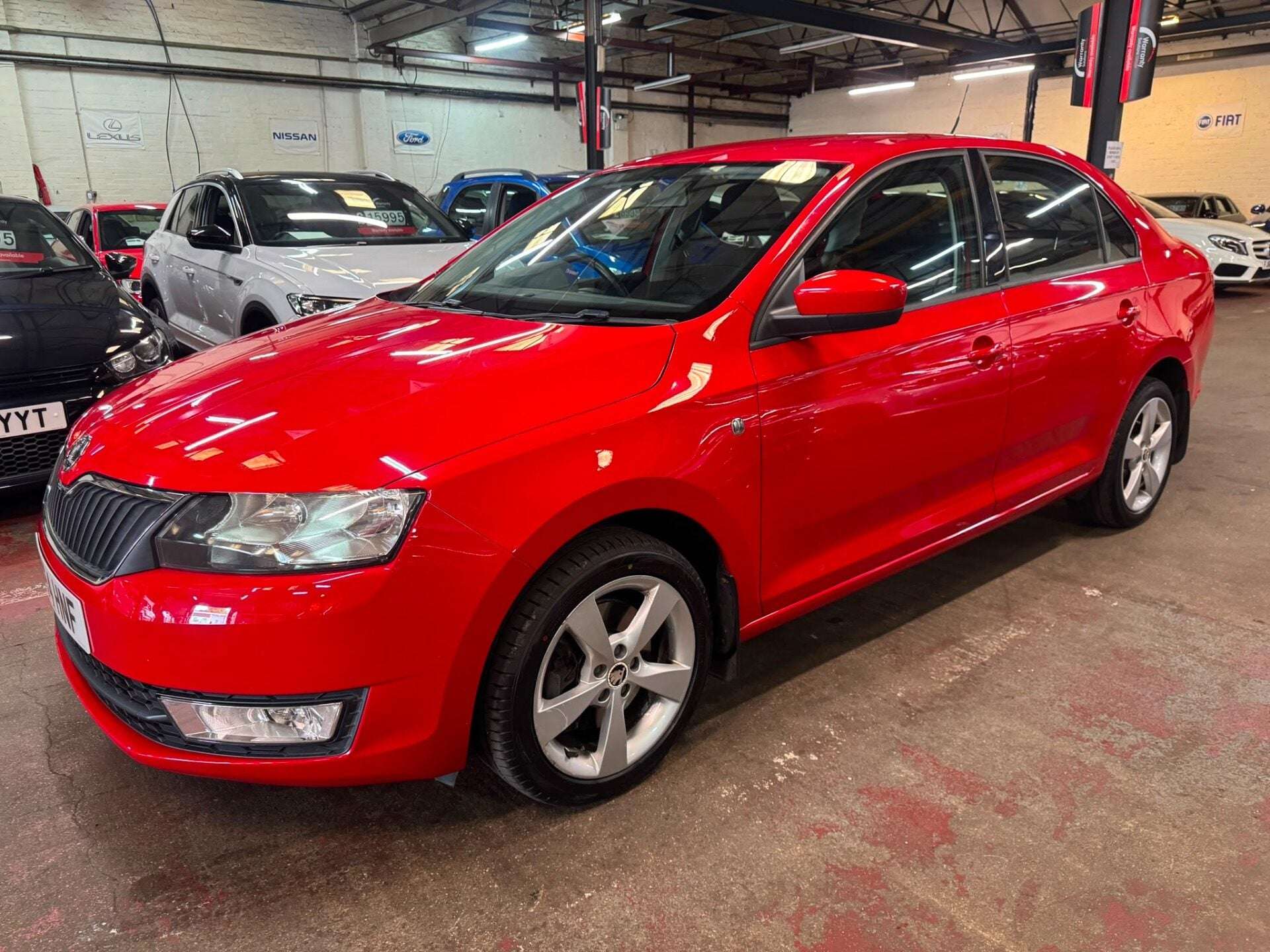 A 2014 SKODA RAPID ELEGANCE TSI A 2014 SKODA RAPID ELEGANCE TSI
