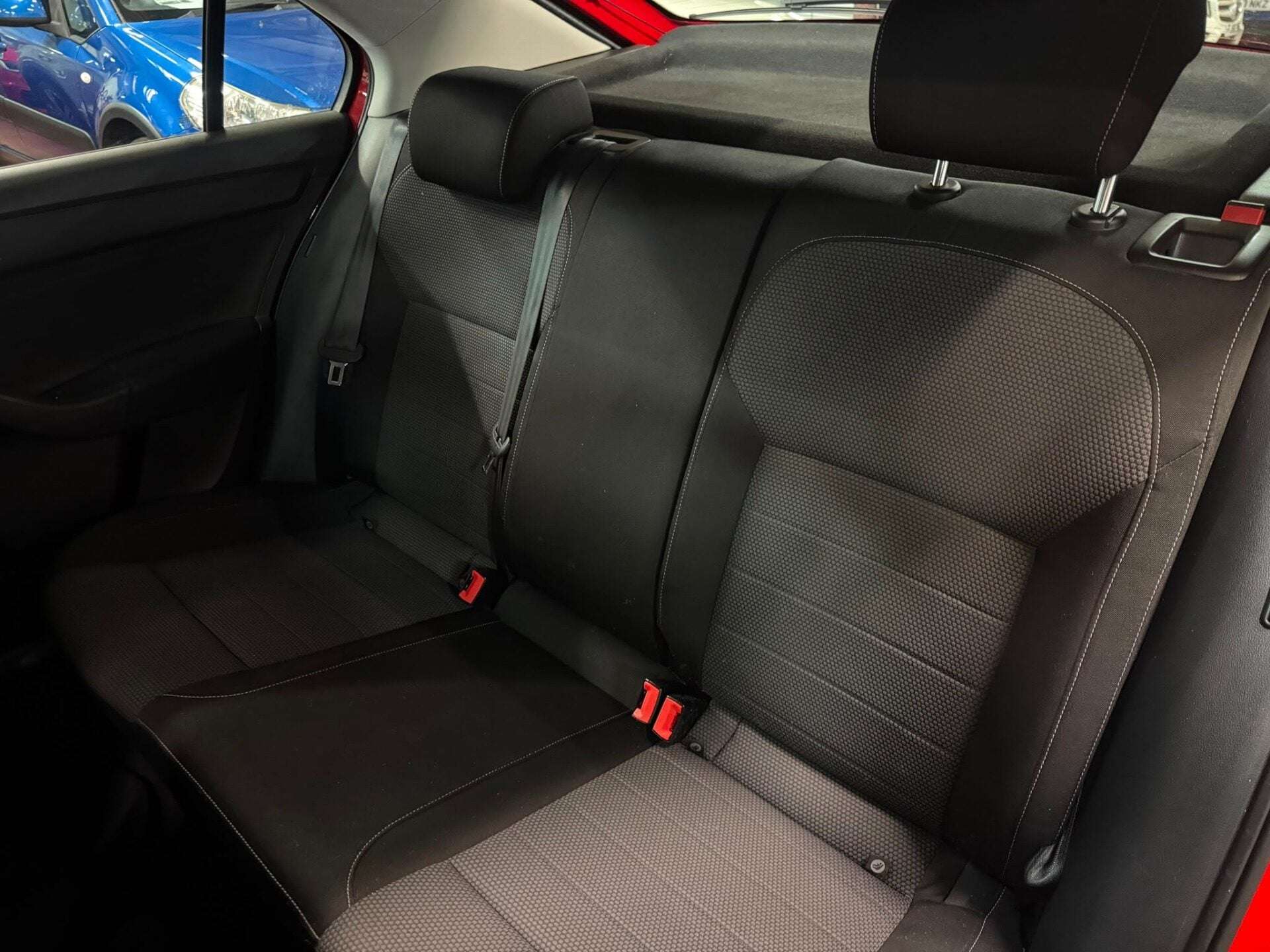 2014 SKODA RAPID 2014 SKODA RAPID