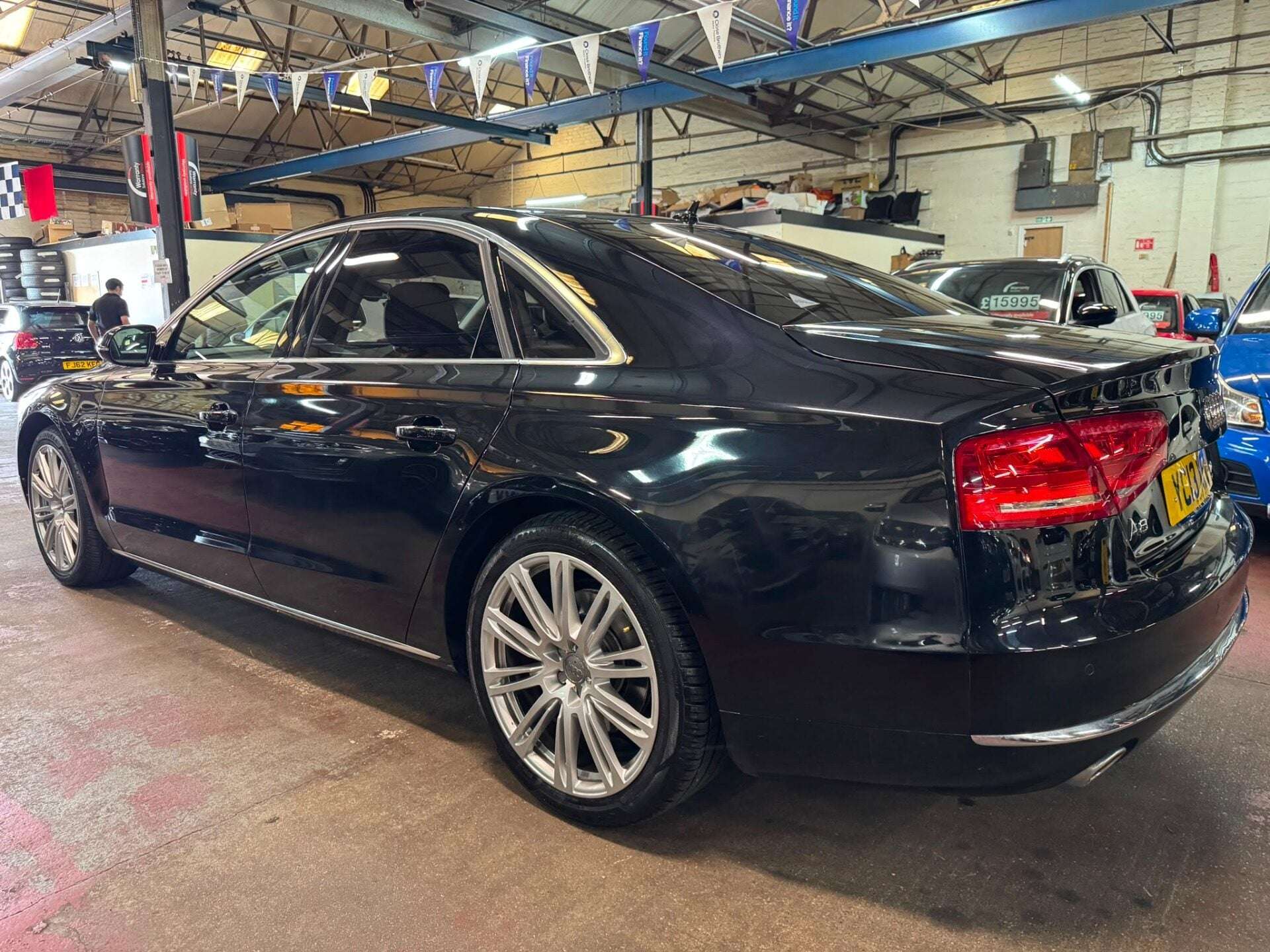 2013 AUDI A8 2013 AUDI A8
