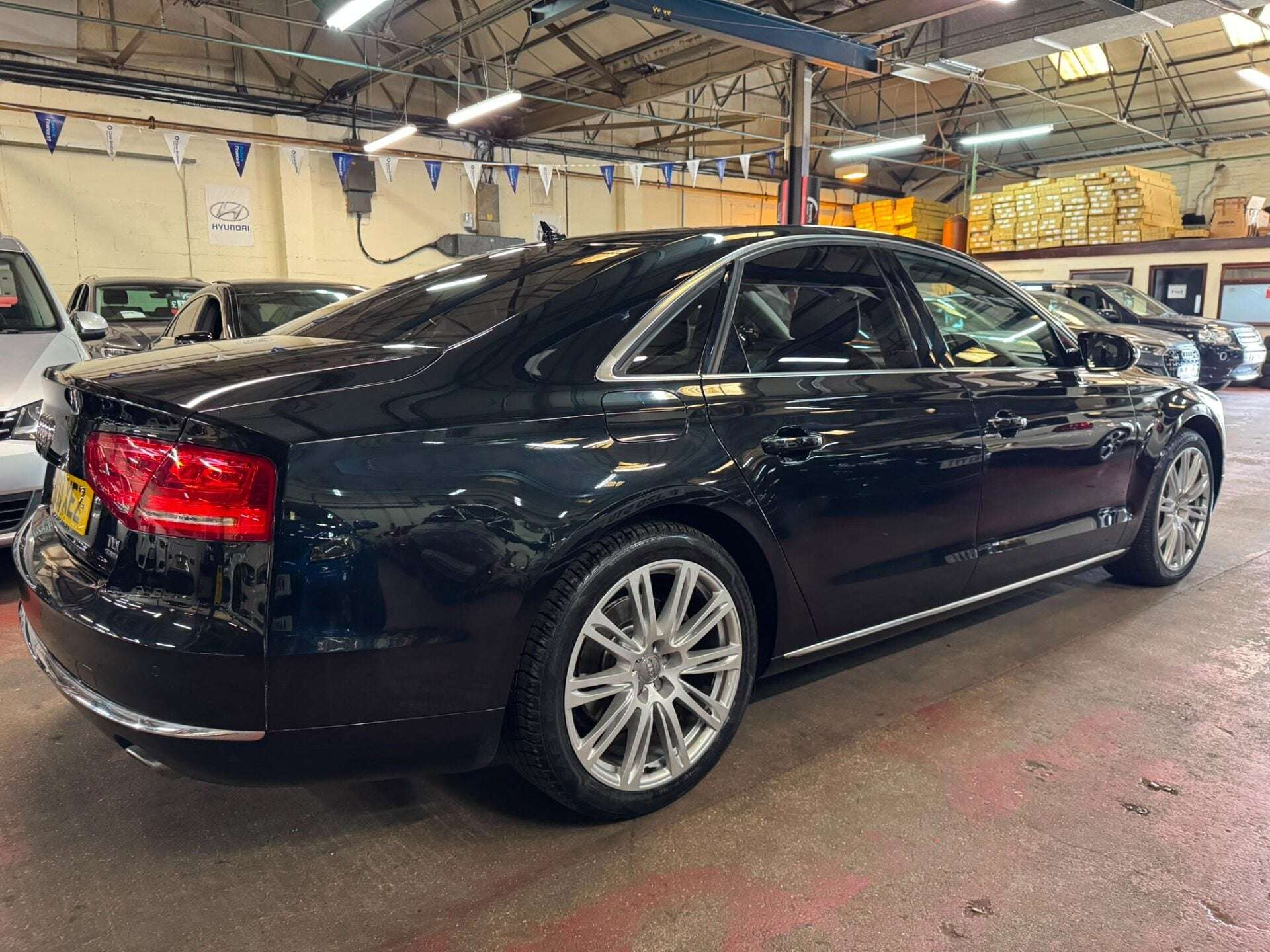 2013 AUDI A8 2013 AUDI A8