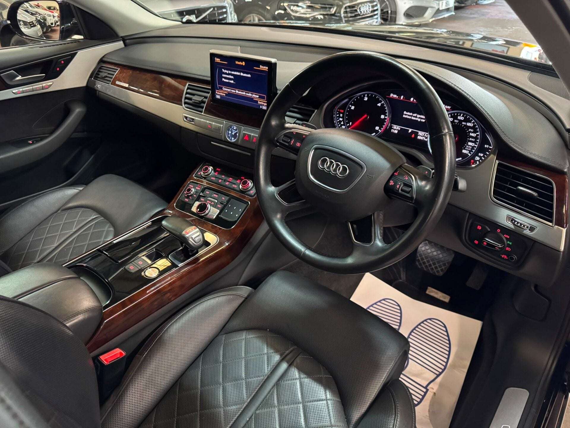 2013 AUDI A8 2013 AUDI A8