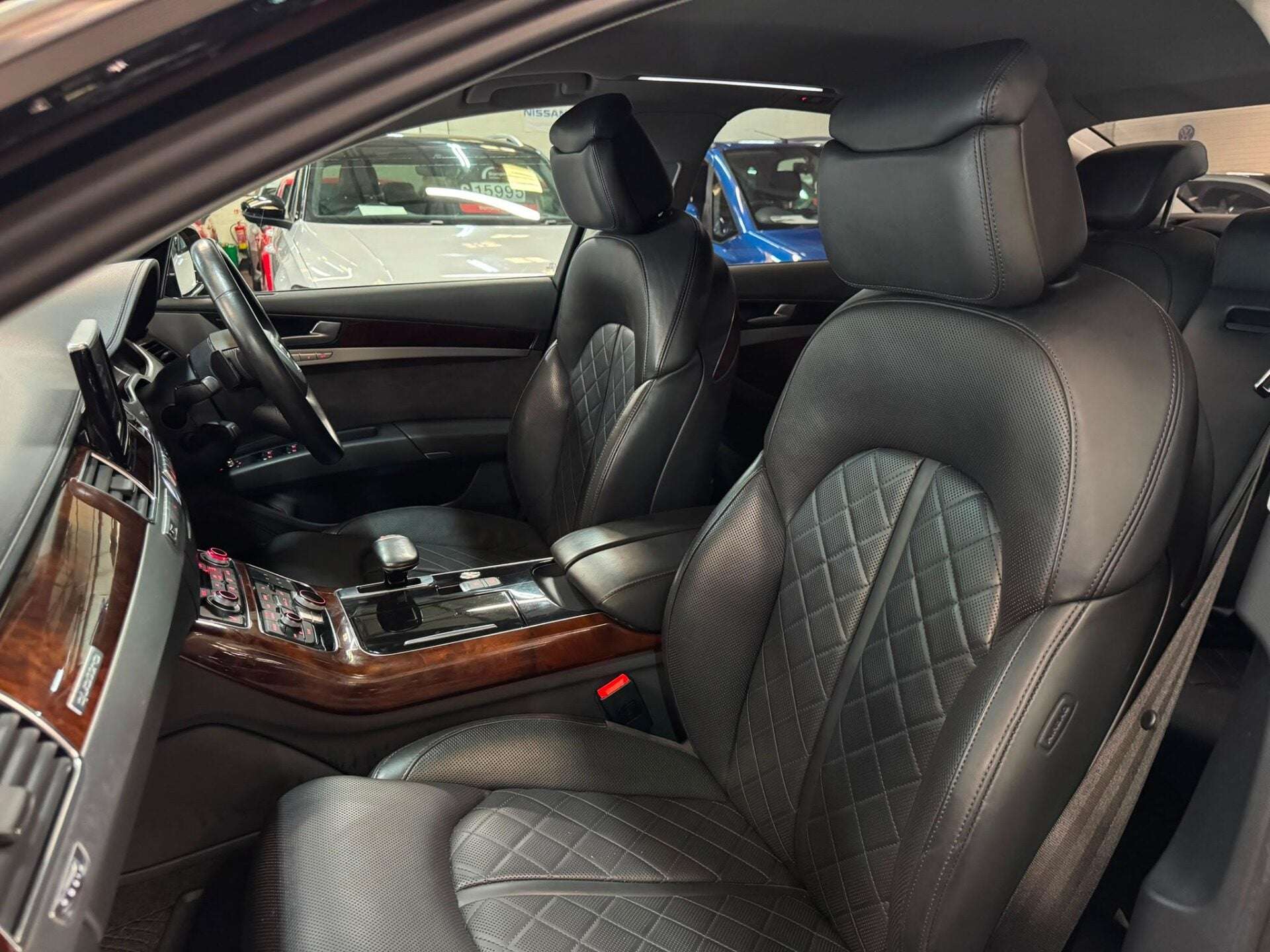 2013 AUDI A8 2013 AUDI A8
