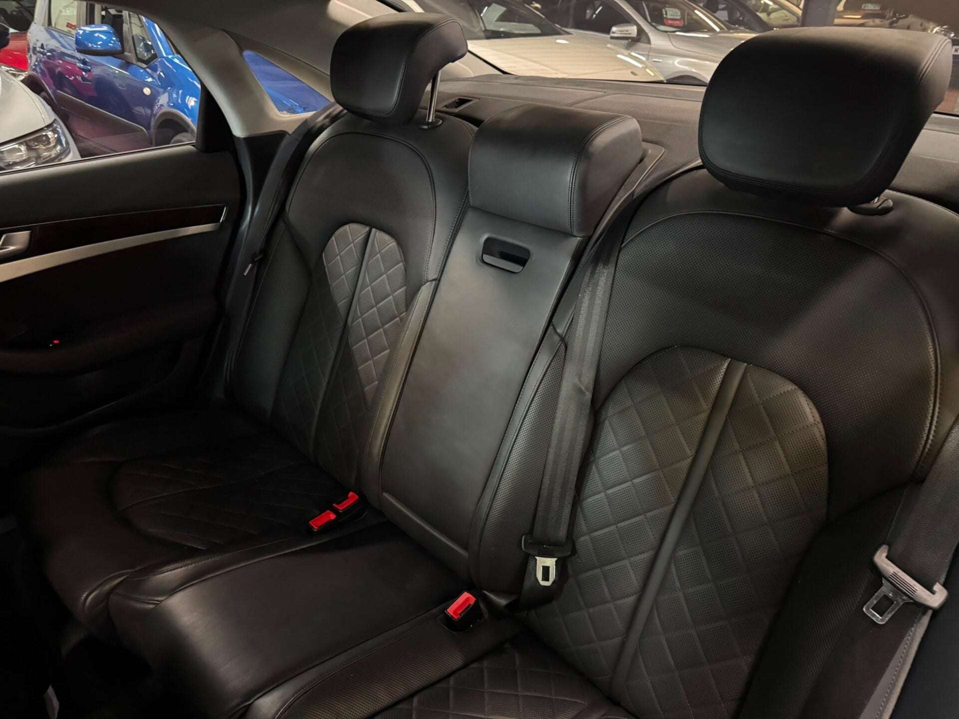 2013 AUDI A8 2013 AUDI A8