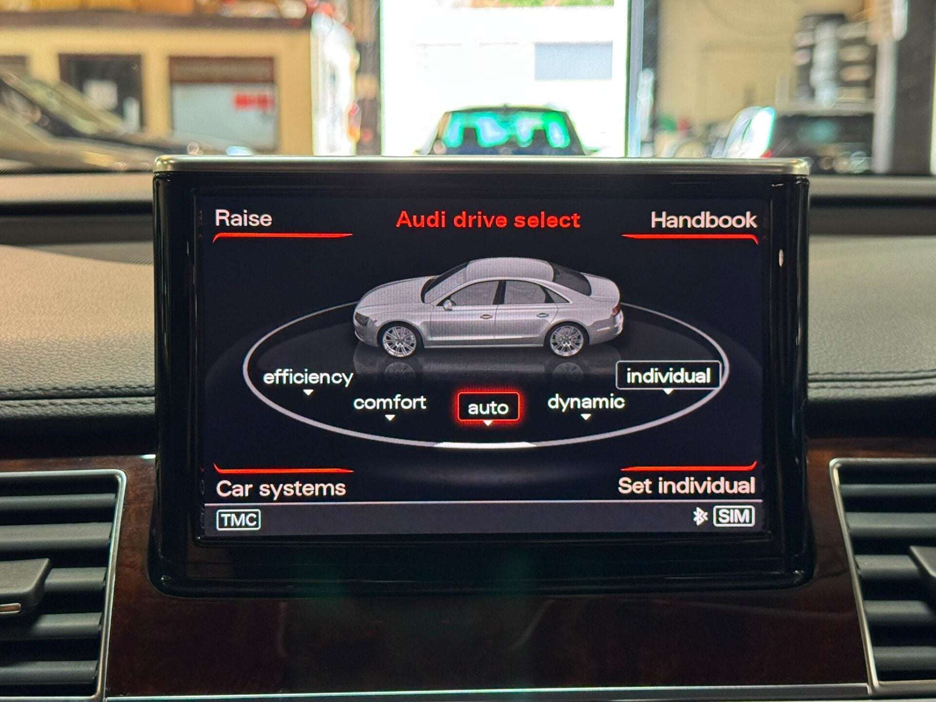 2013 AUDI A8 2013 AUDI A8