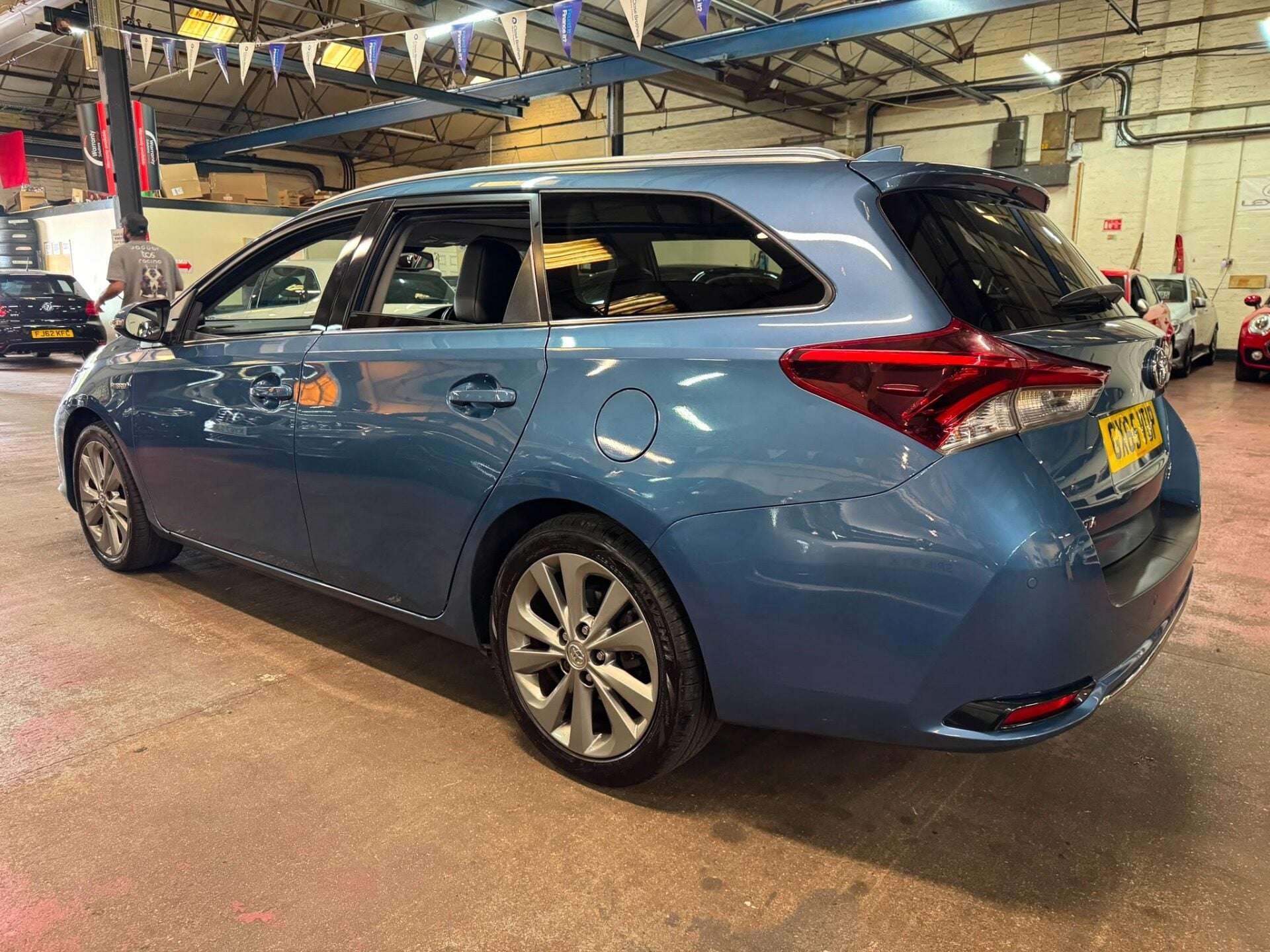 2015 TOYOTA AURIS 2015 TOYOTA AURIS
