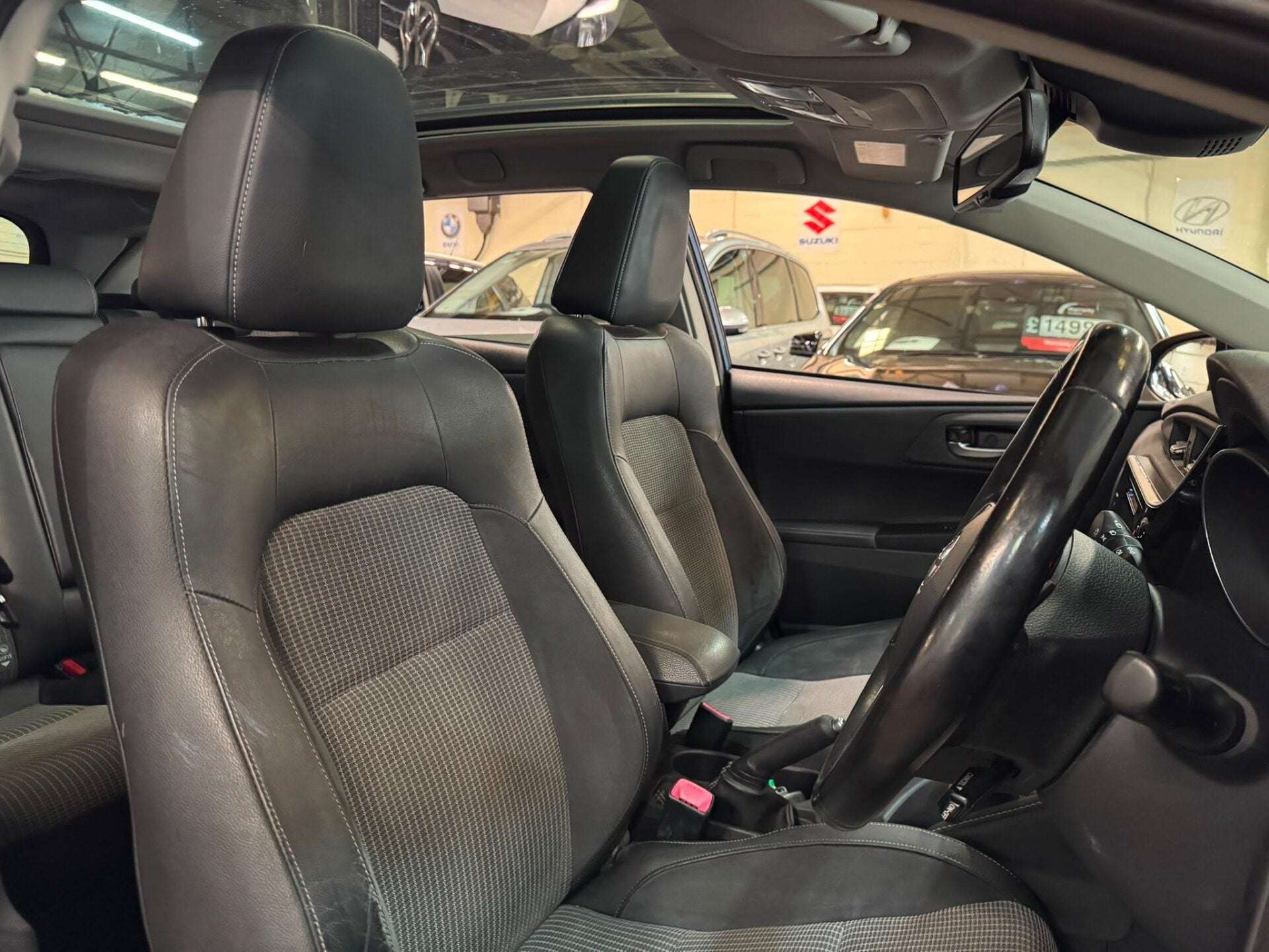 2015 TOYOTA AURIS 2015 TOYOTA AURIS