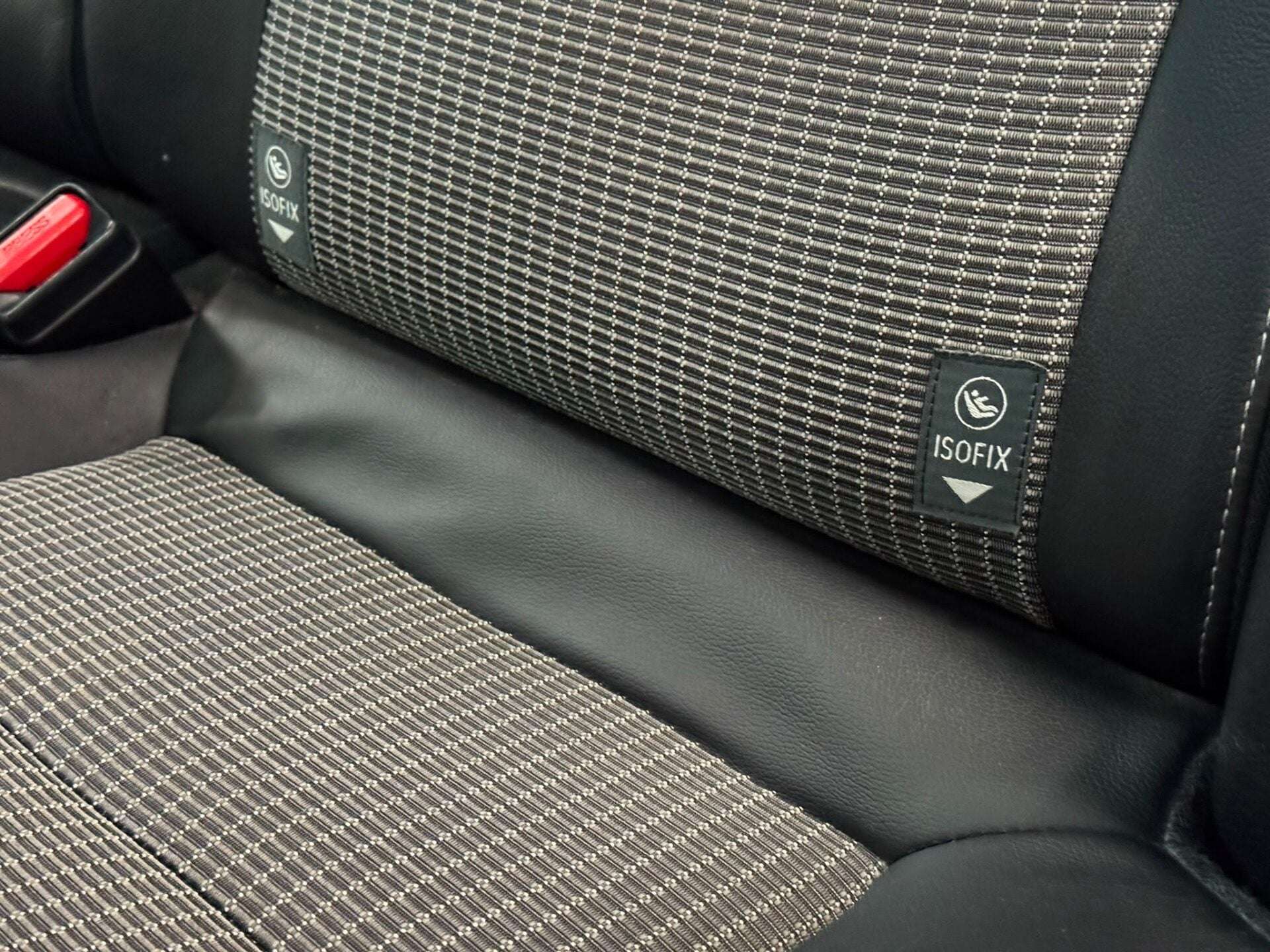 2015 TOYOTA AURIS 2015 TOYOTA AURIS