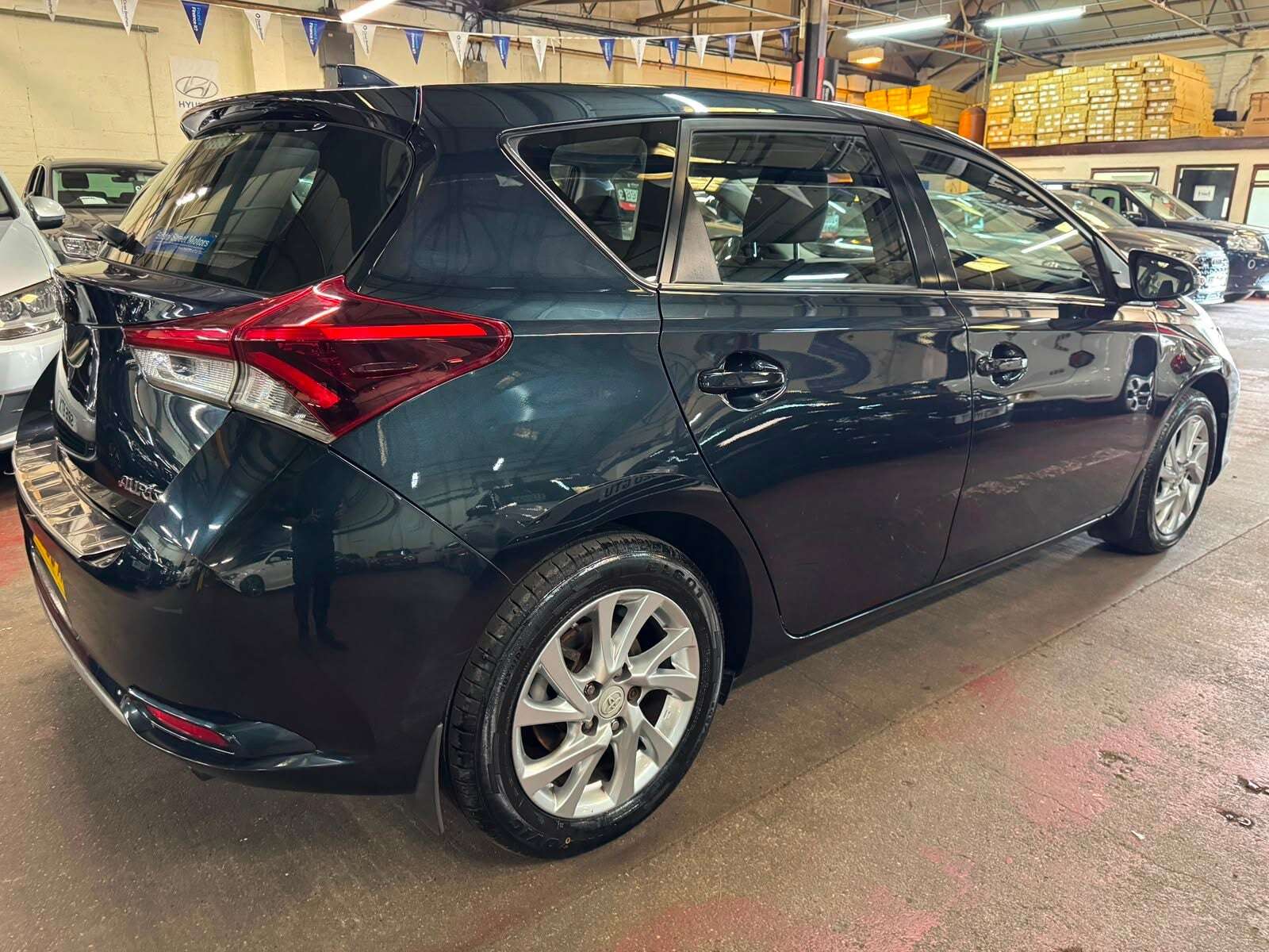 2015 TOYOTA AURIS 2015 TOYOTA AURIS