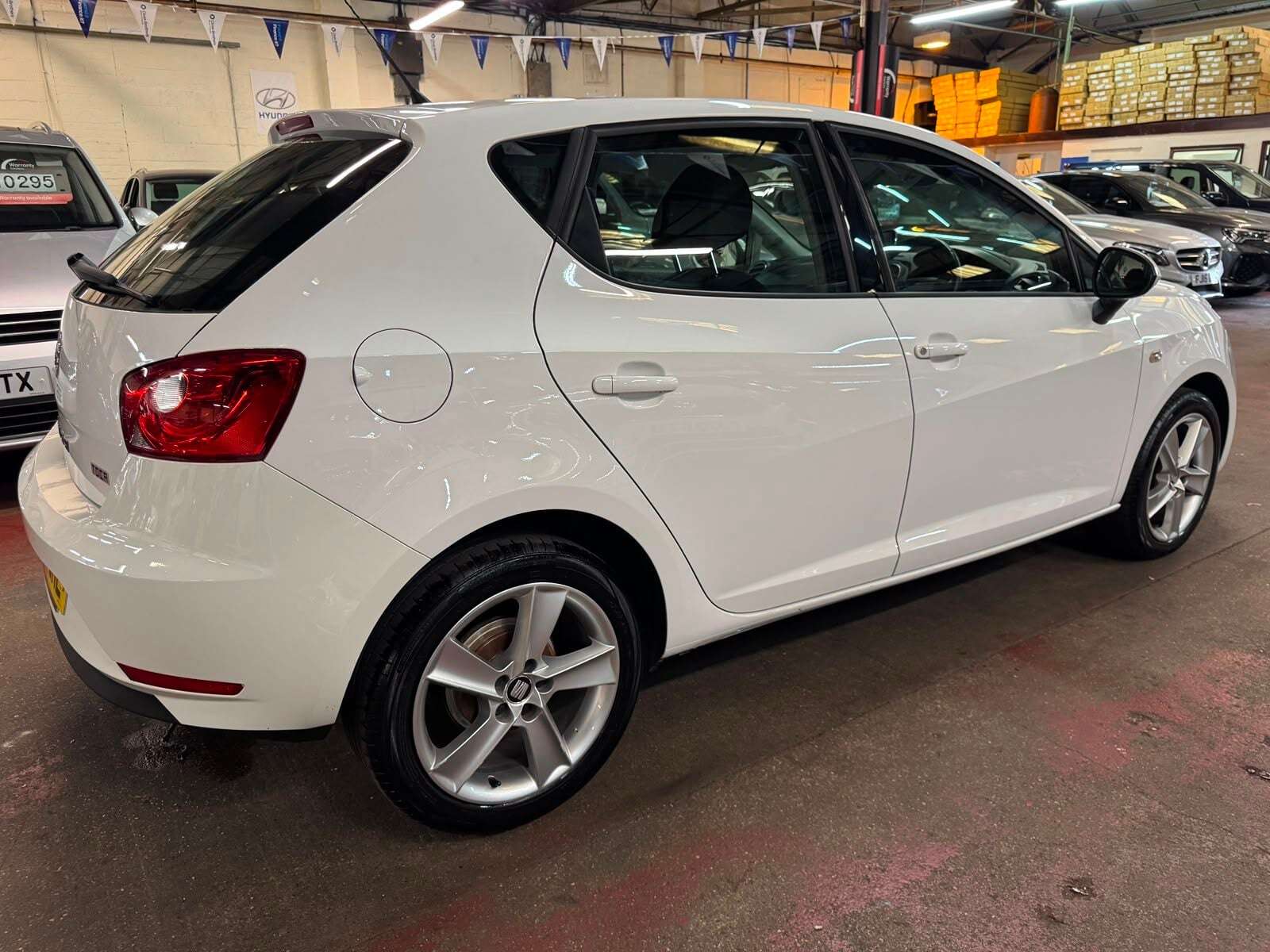 2015 SEAT IBIZA 2015 SEAT IBIZA