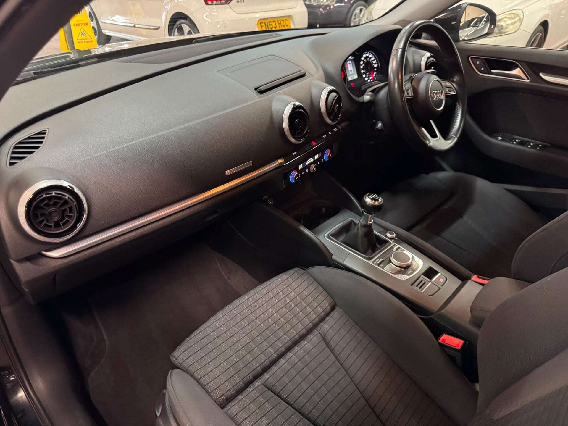 2016 AUDI A3 2016 AUDI A3