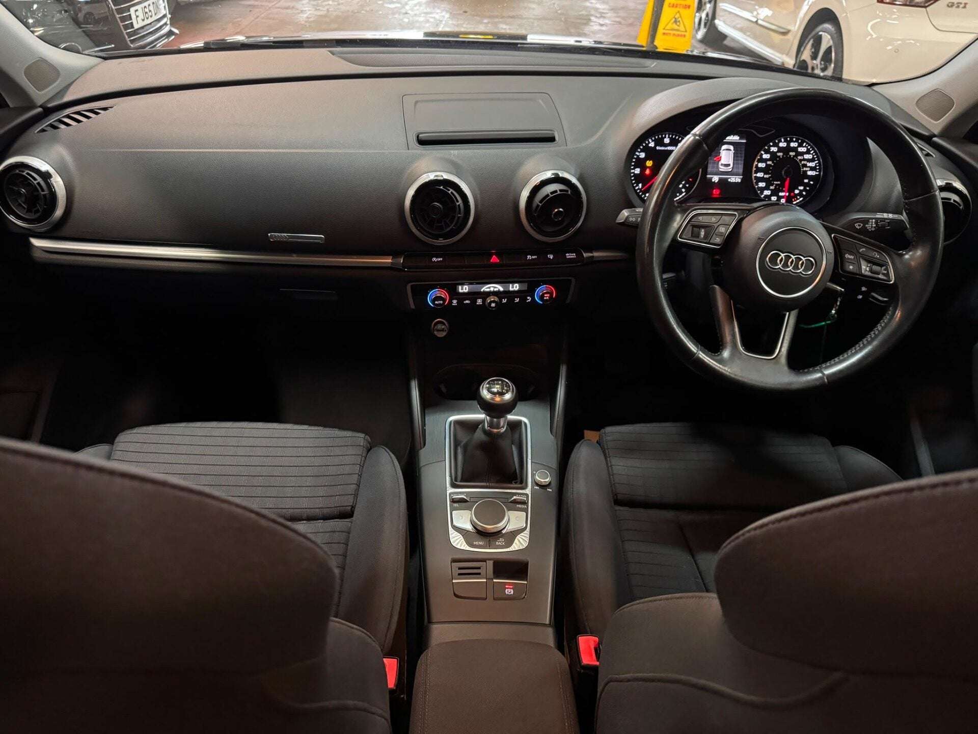 2016 AUDI A3 2016 AUDI A3