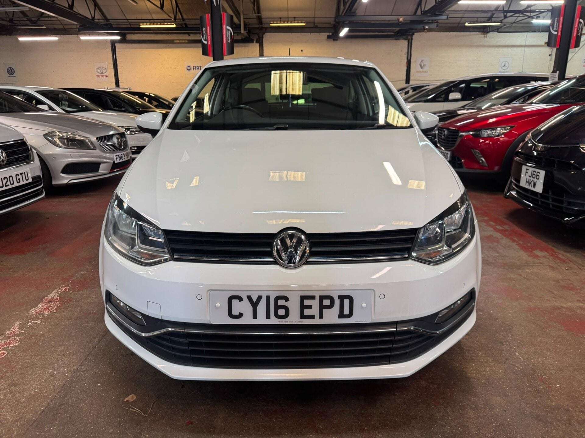A 2016 VOLKSWAGEN POLO MATCH TSI A 2016 VOLKSWAGEN POLO MATCH TSI