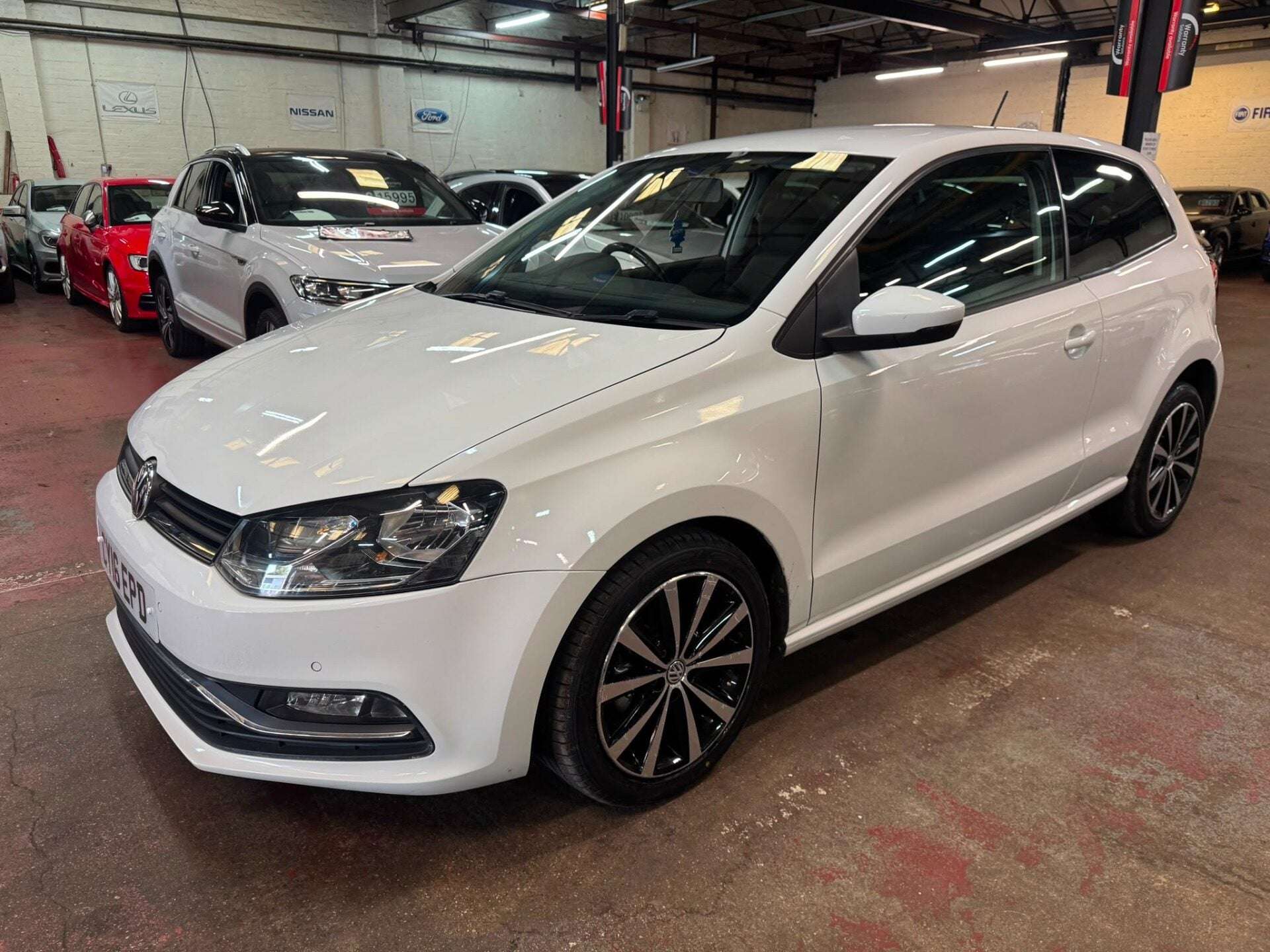 A 2016 VOLKSWAGEN POLO MATCH TSI A 2016 VOLKSWAGEN POLO MATCH TSI