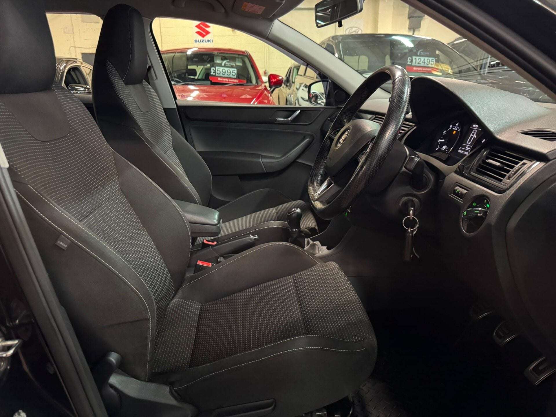 2015 SKODA RAPID 2015 SKODA RAPID