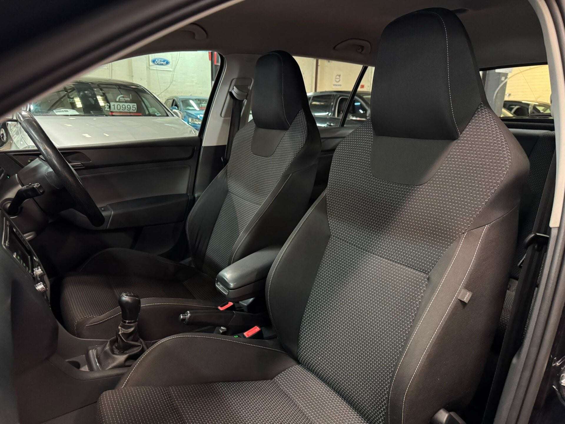 2015 SKODA RAPID 2015 SKODA RAPID