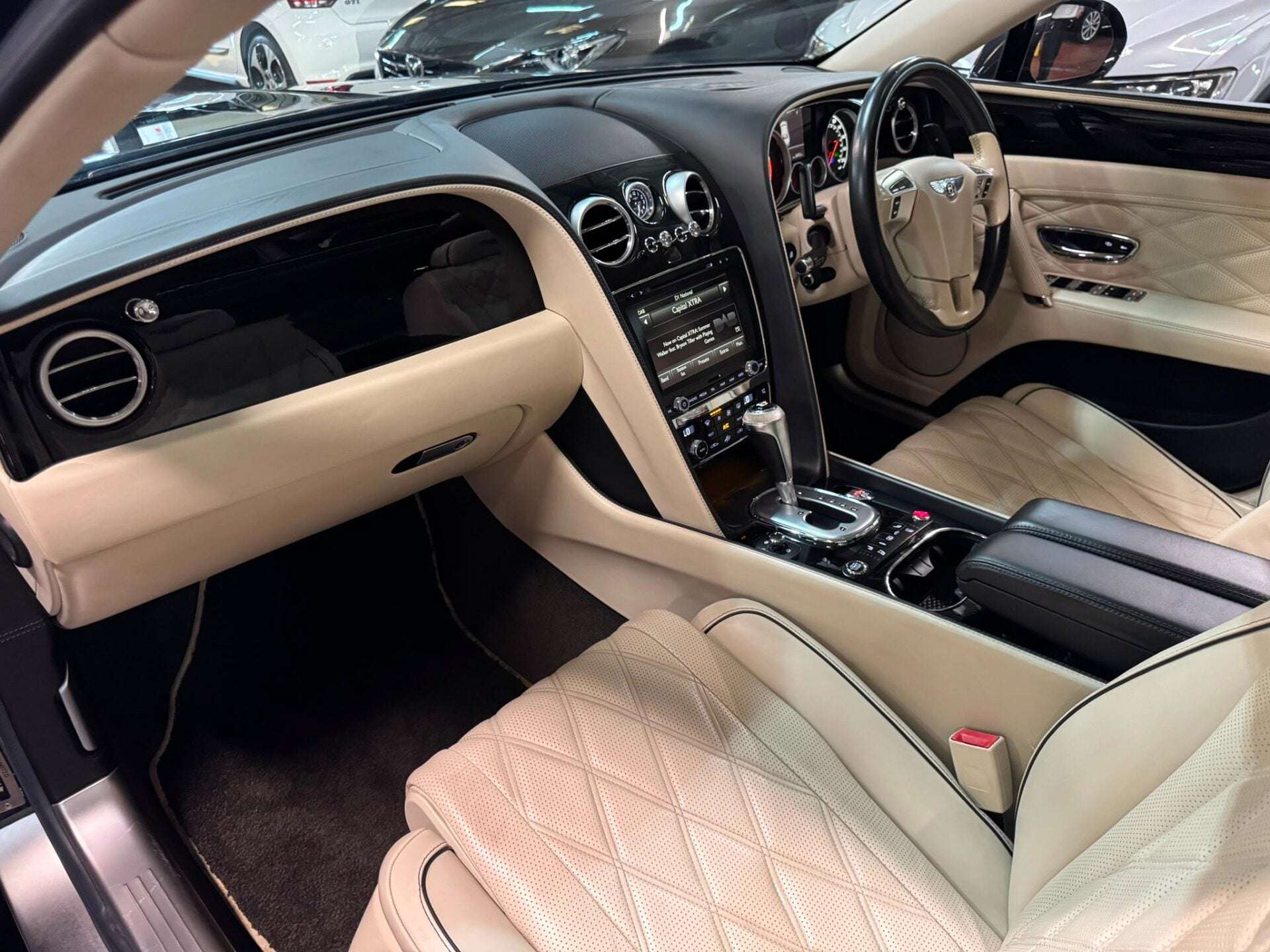 2015 BENTLEY FLYING SPUR 2015 BENTLEY FLYING SPUR