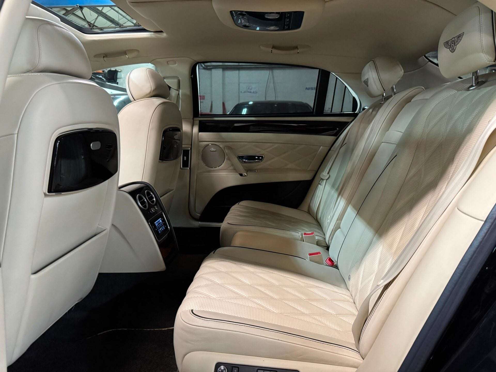 2015 BENTLEY FLYING SPUR 2015 BENTLEY FLYING SPUR