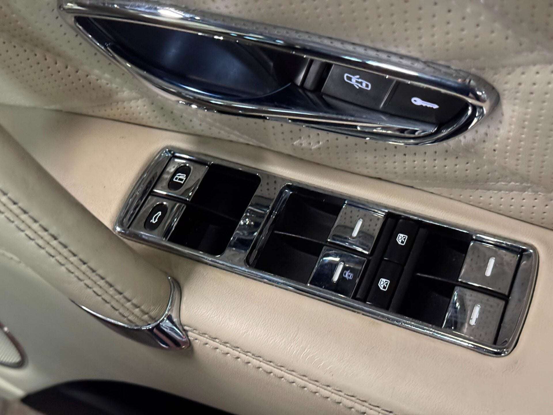 2015 BENTLEY FLYING SPUR 2015 BENTLEY FLYING SPUR
