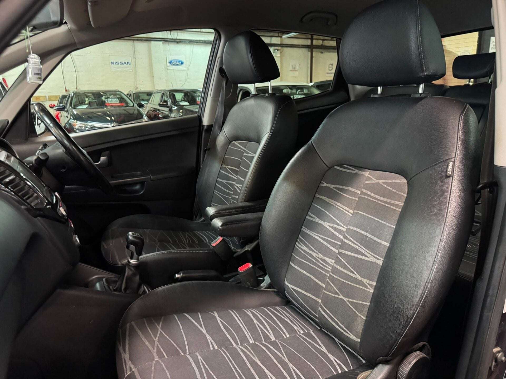 2017 KIA VENGA 2017 KIA VENGA