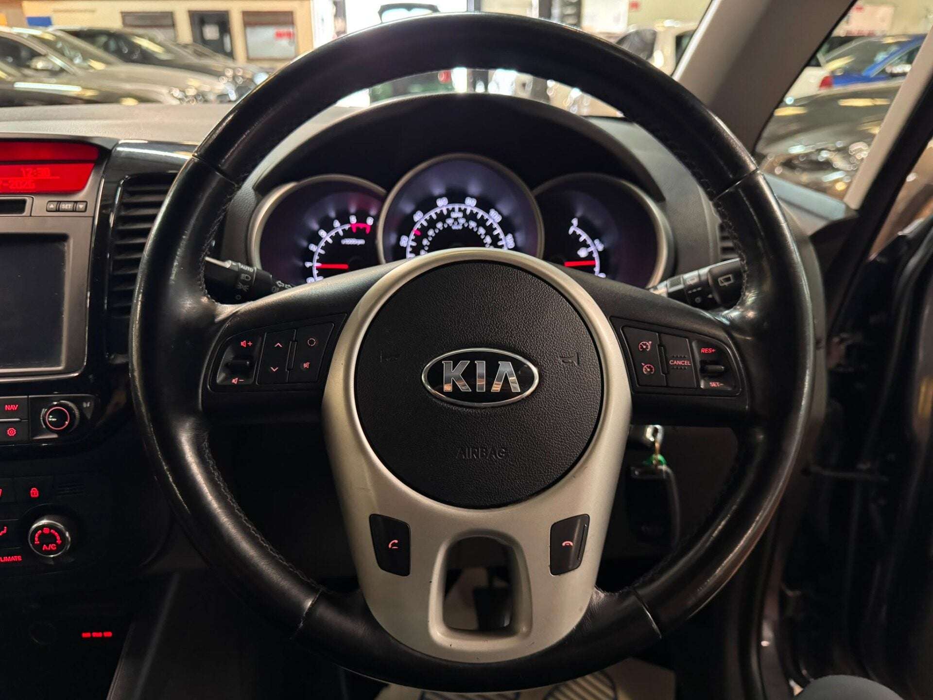 2017 KIA VENGA 2017 KIA VENGA