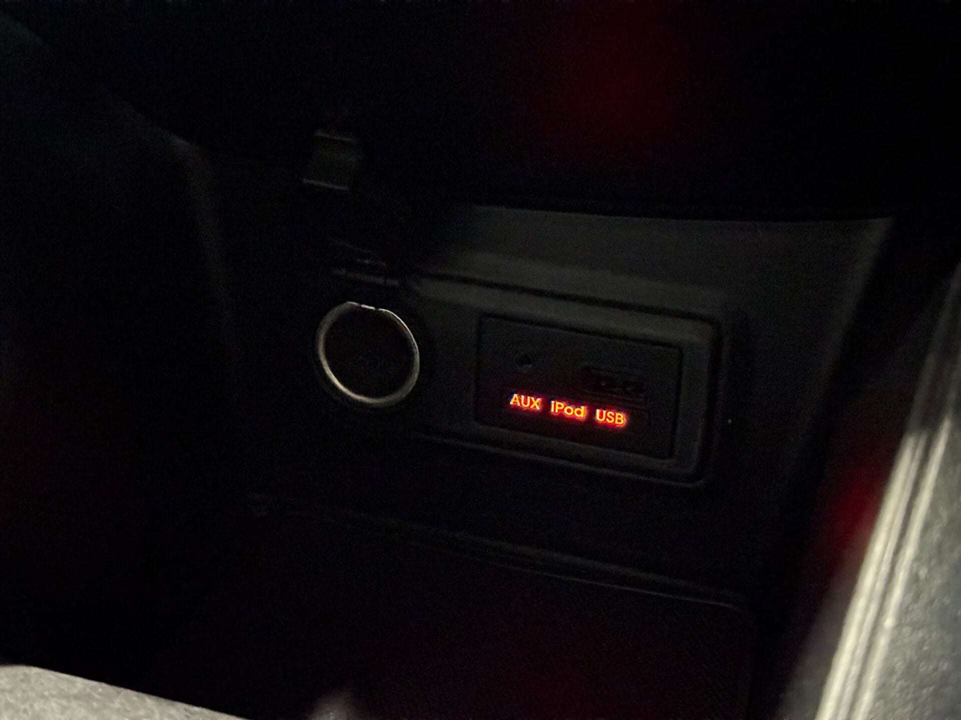 2017 KIA VENGA 2017 KIA VENGA