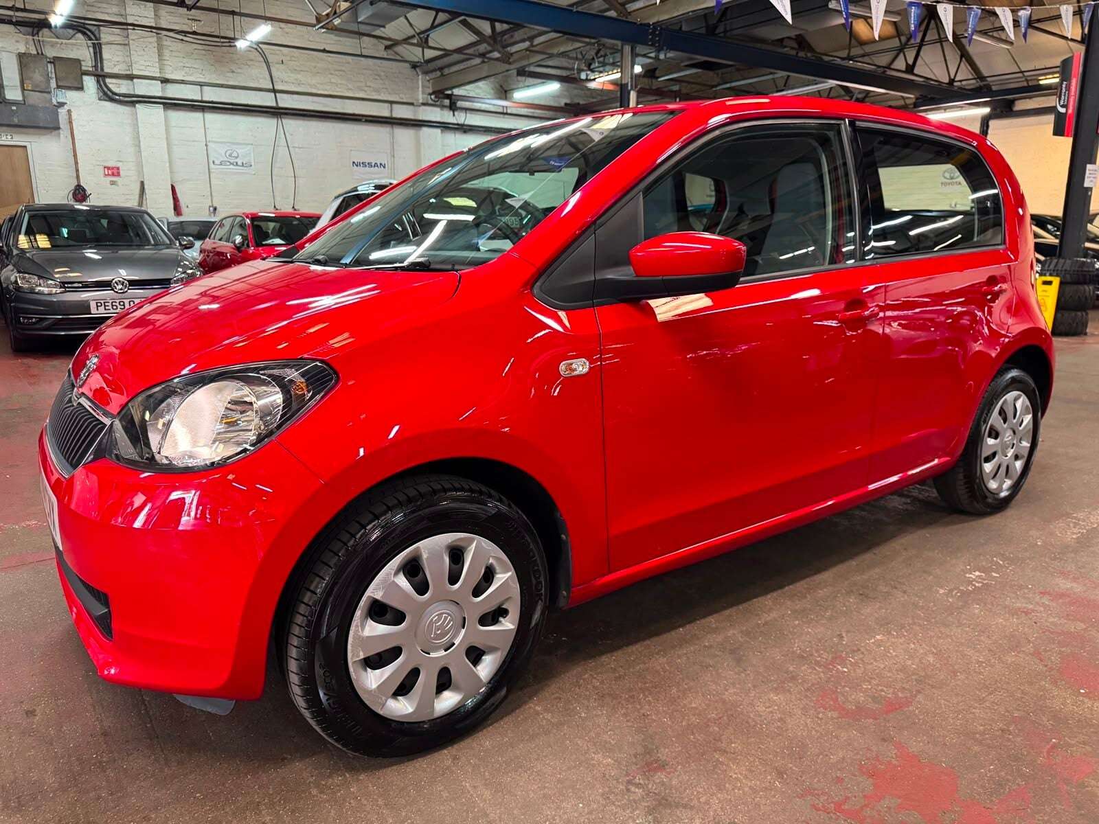 A 2014 SKODA CITIGO SE 12V A 2014 SKODA CITIGO SE 12V