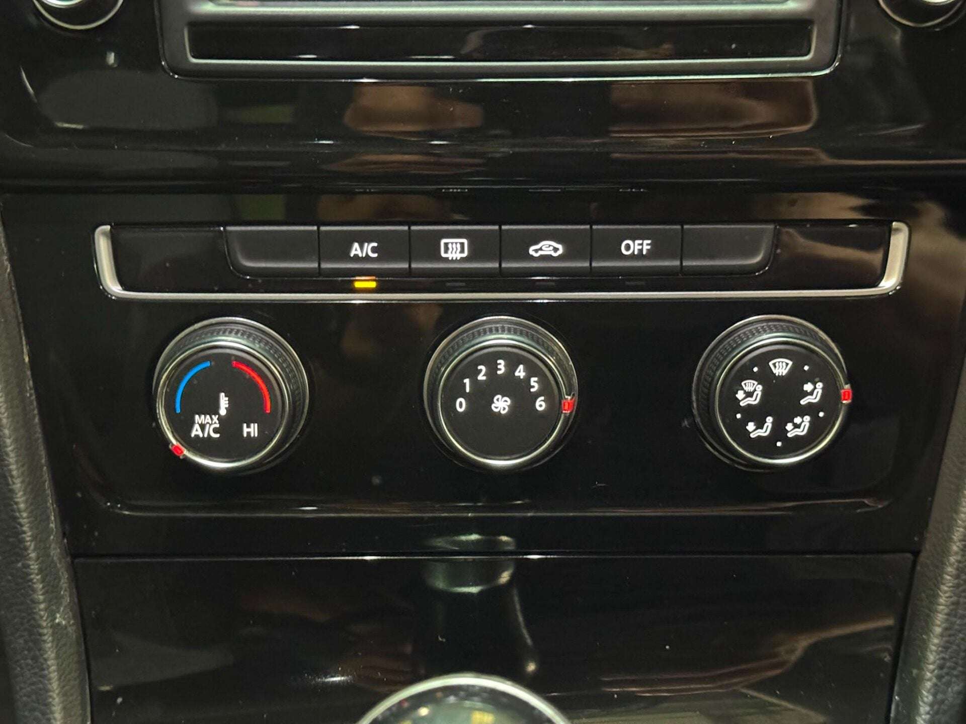 2016 VOLKSWAGEN GOLF 2016 VOLKSWAGEN GOLF