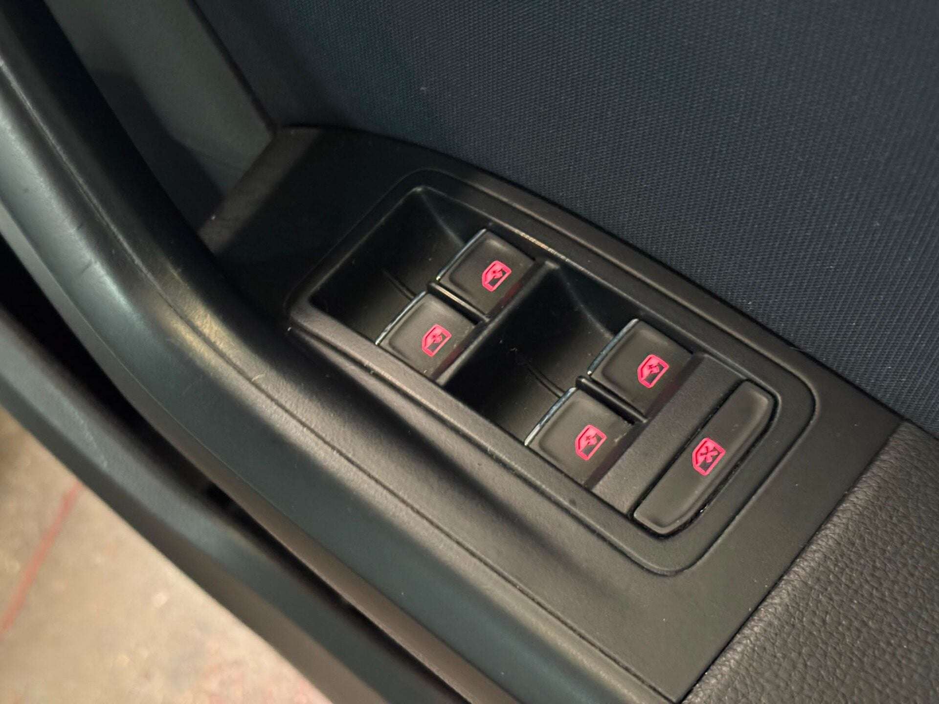 2017 SEAT ATECA 2017 SEAT ATECA