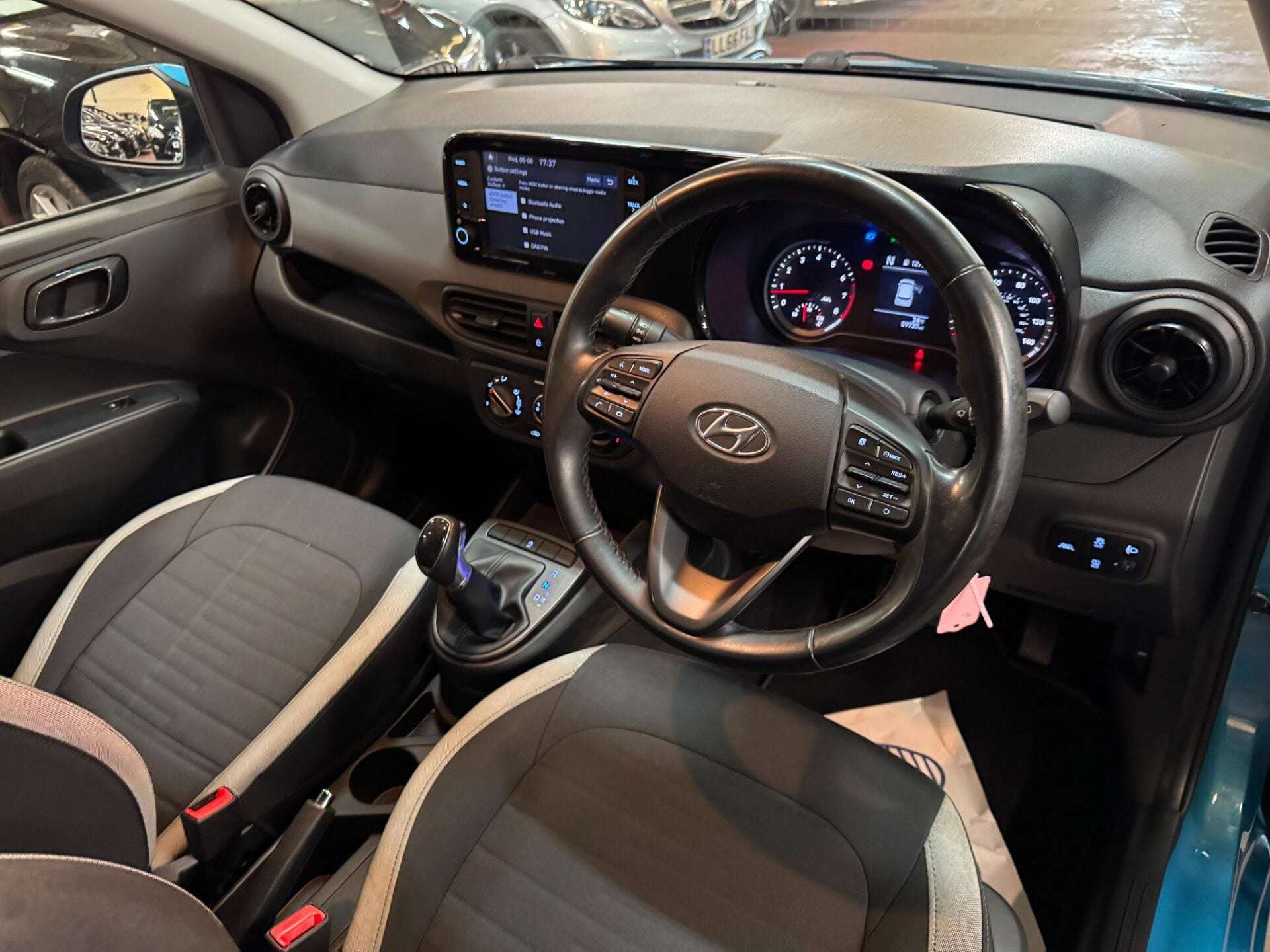2022 HYUNDAI I10 2022 HYUNDAI I10