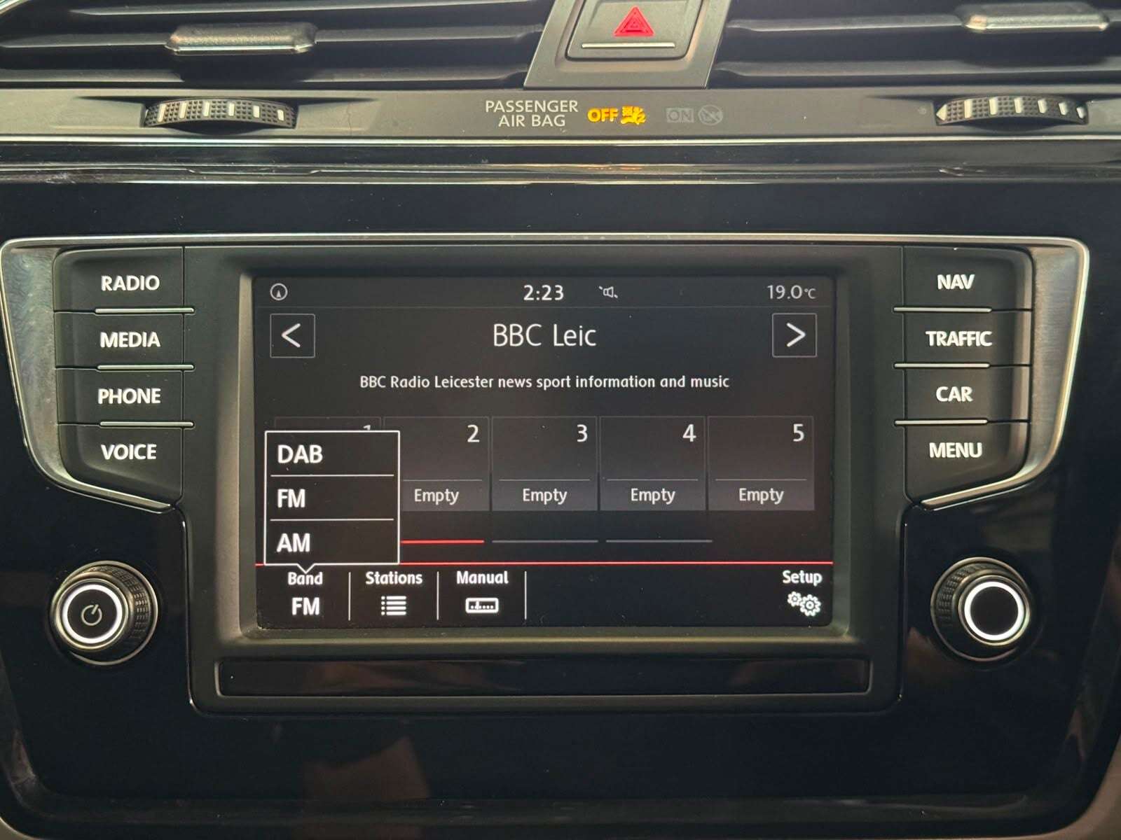 2015 VOLKSWAGEN TOURAN 2015 VOLKSWAGEN TOURAN