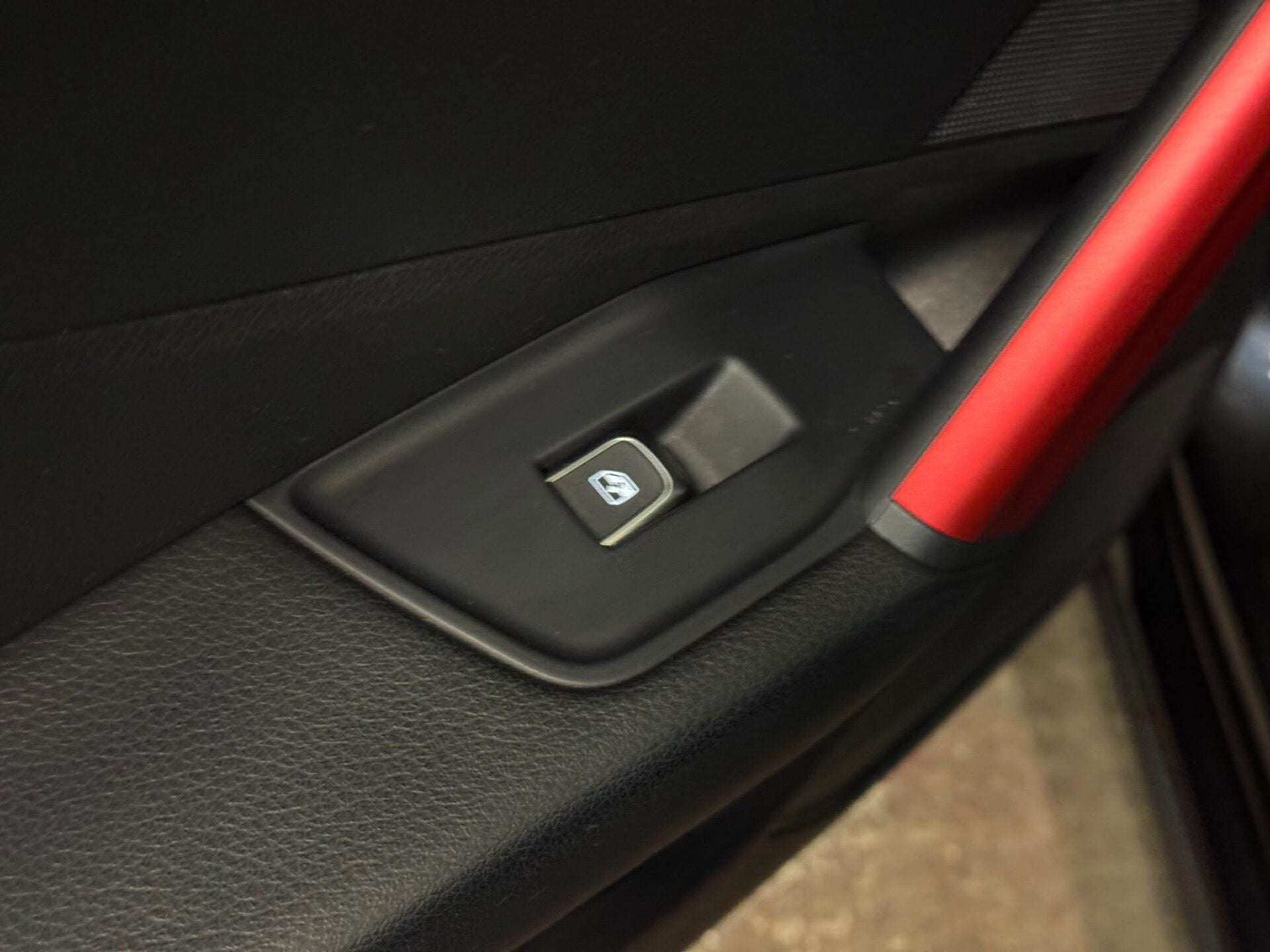 2018 AUDI Q2 2018 AUDI Q2