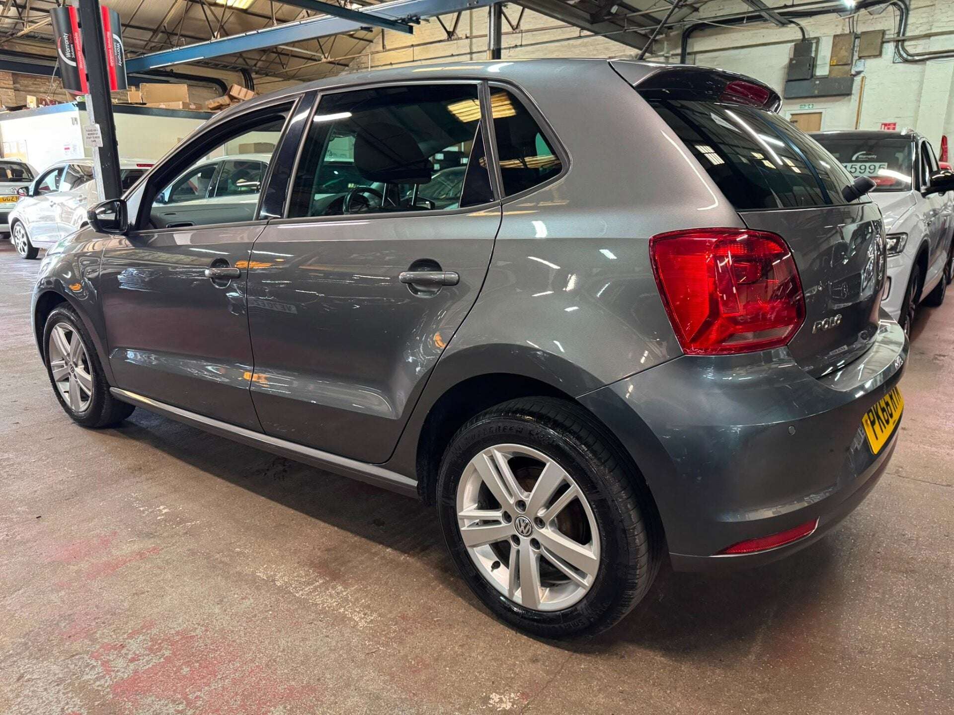 A 2016 VOLKSWAGEN POLO MATCH A 2016 VOLKSWAGEN POLO MATCH