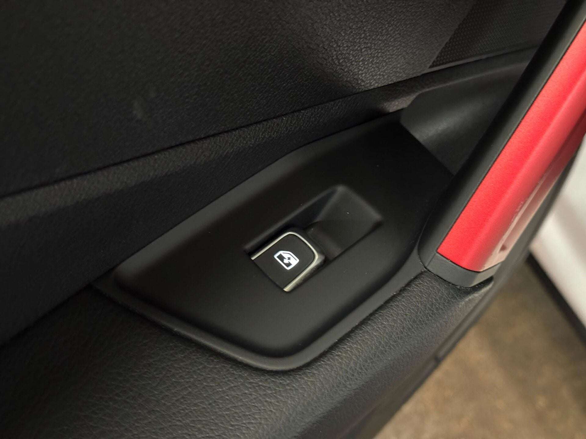2019 AUDI Q2 2019 AUDI Q2