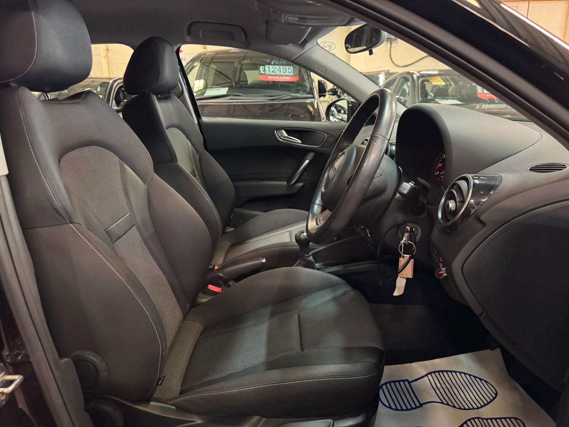 2013 AUDI A1 2013 AUDI A1
