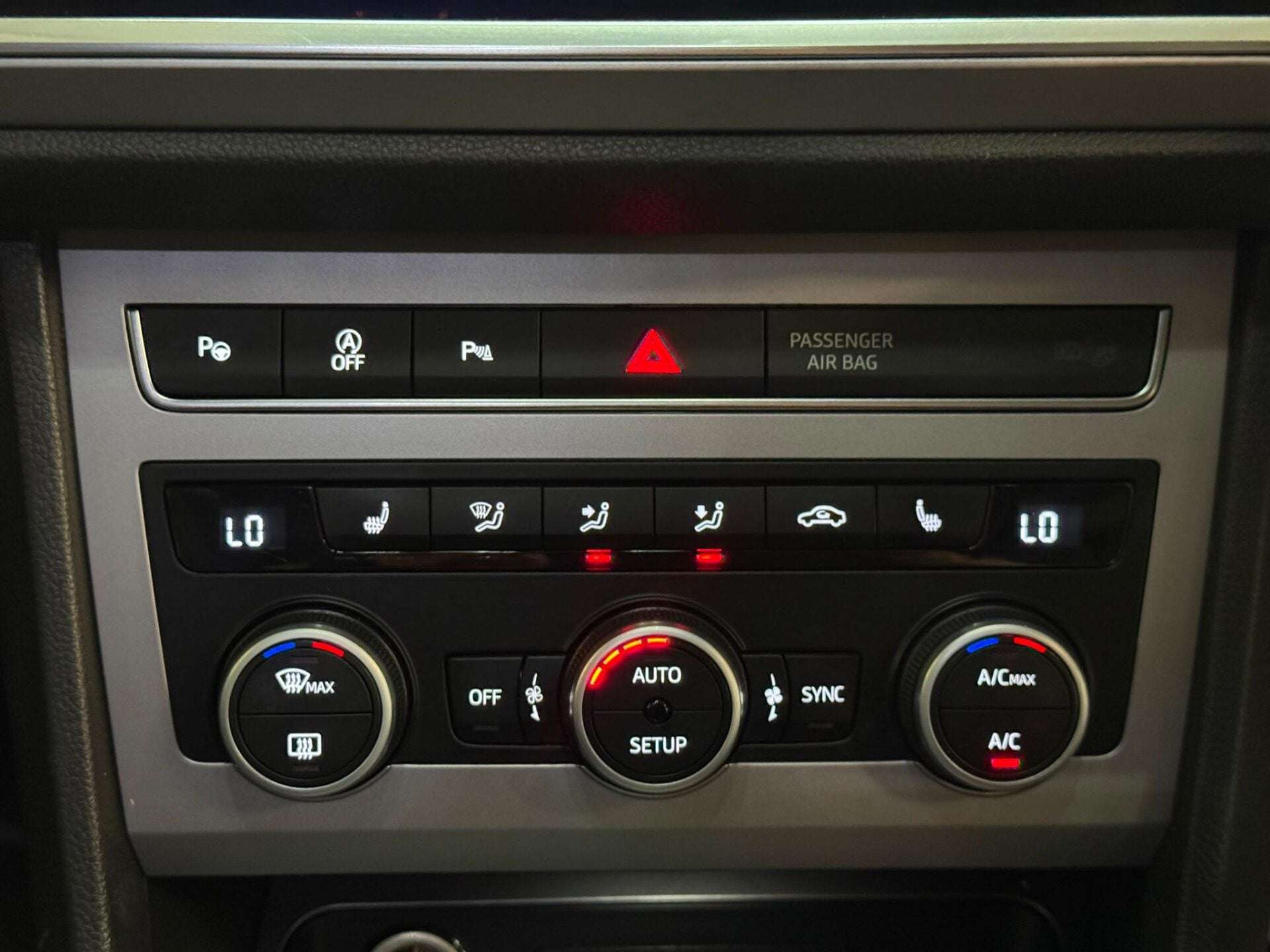 2020 SEAT ATECA 2020 SEAT ATECA