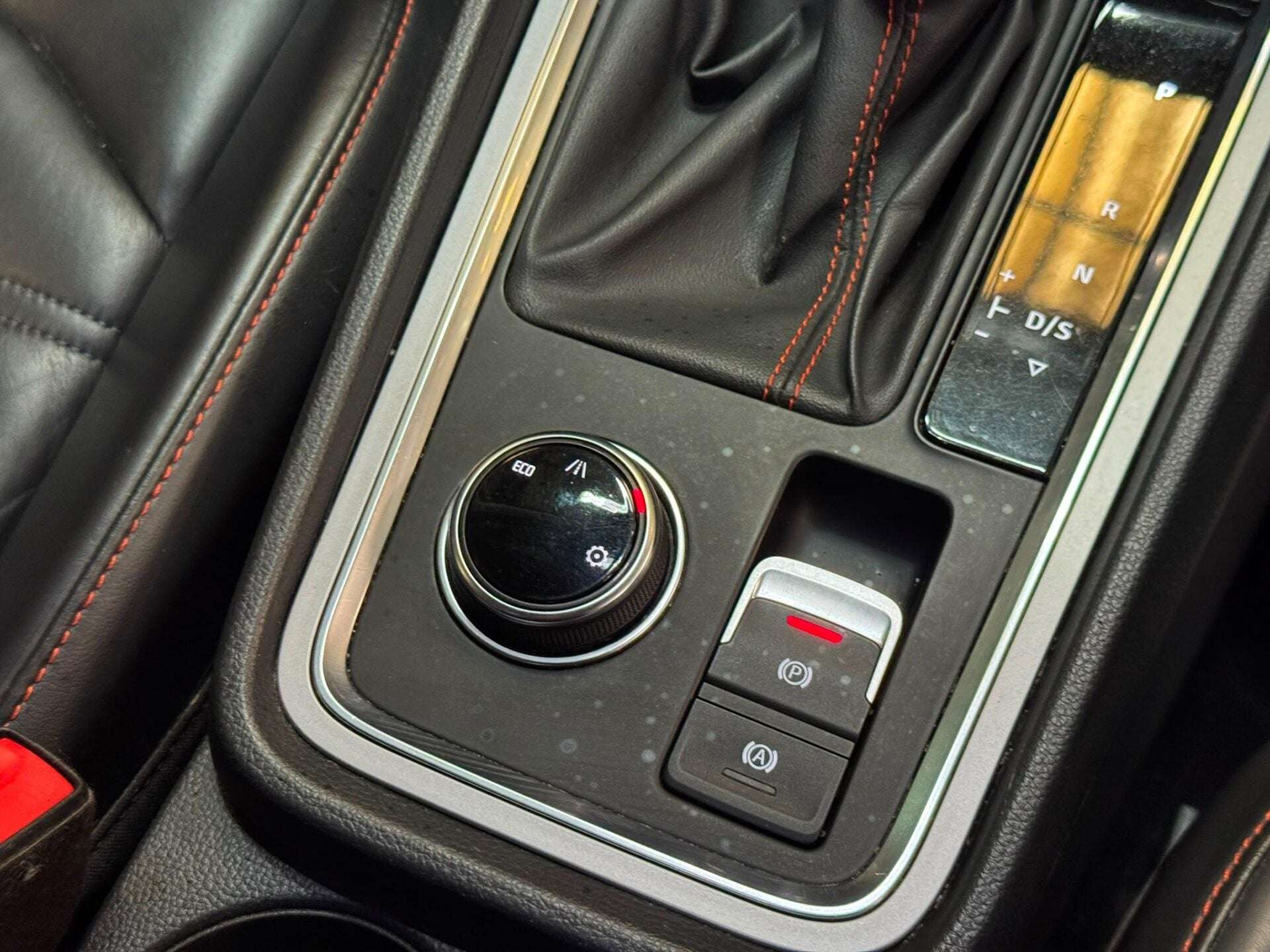 2020 SEAT ATECA 2020 SEAT ATECA