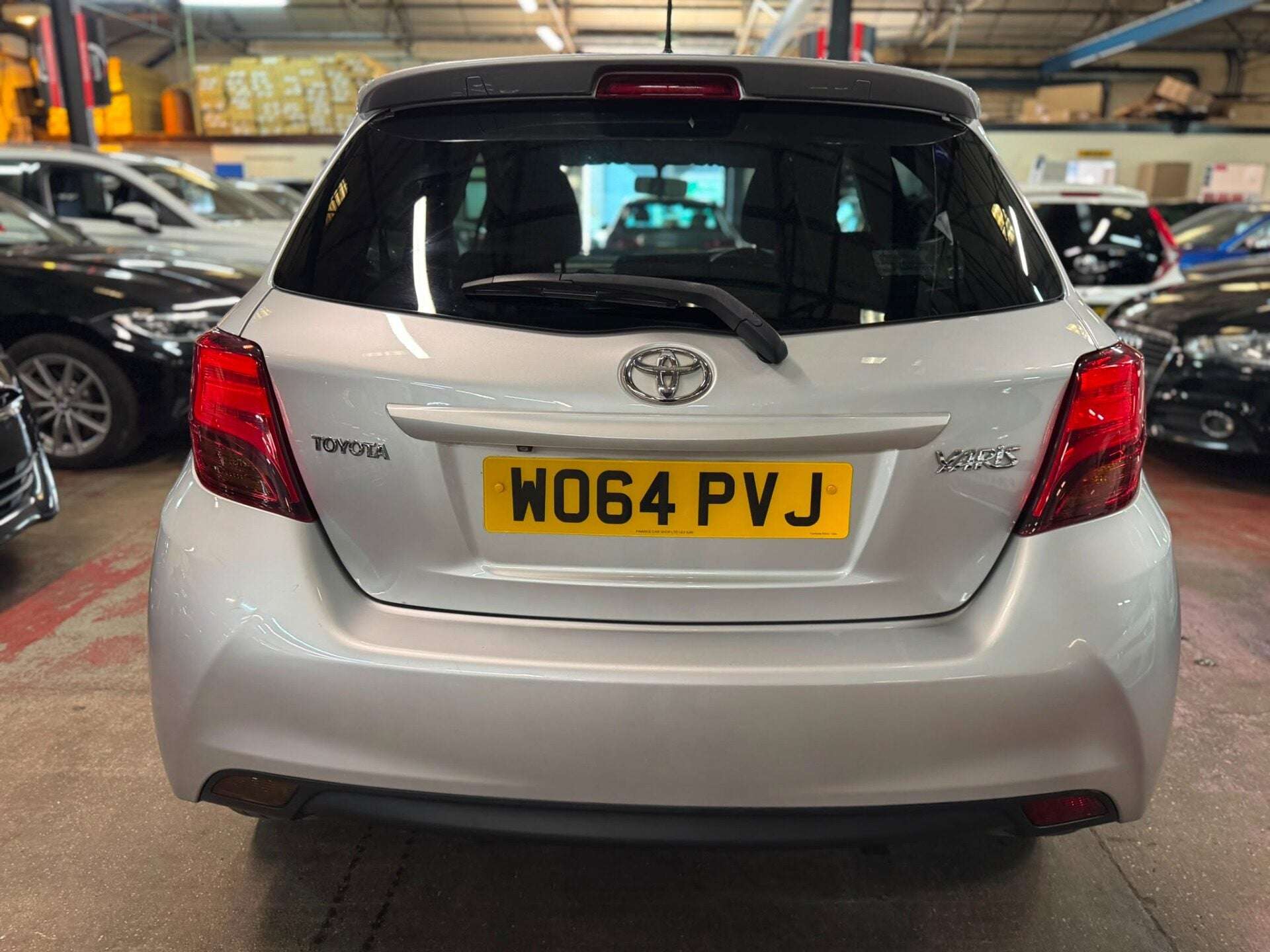 2015 TOYOTA YARIS 2015 TOYOTA YARIS