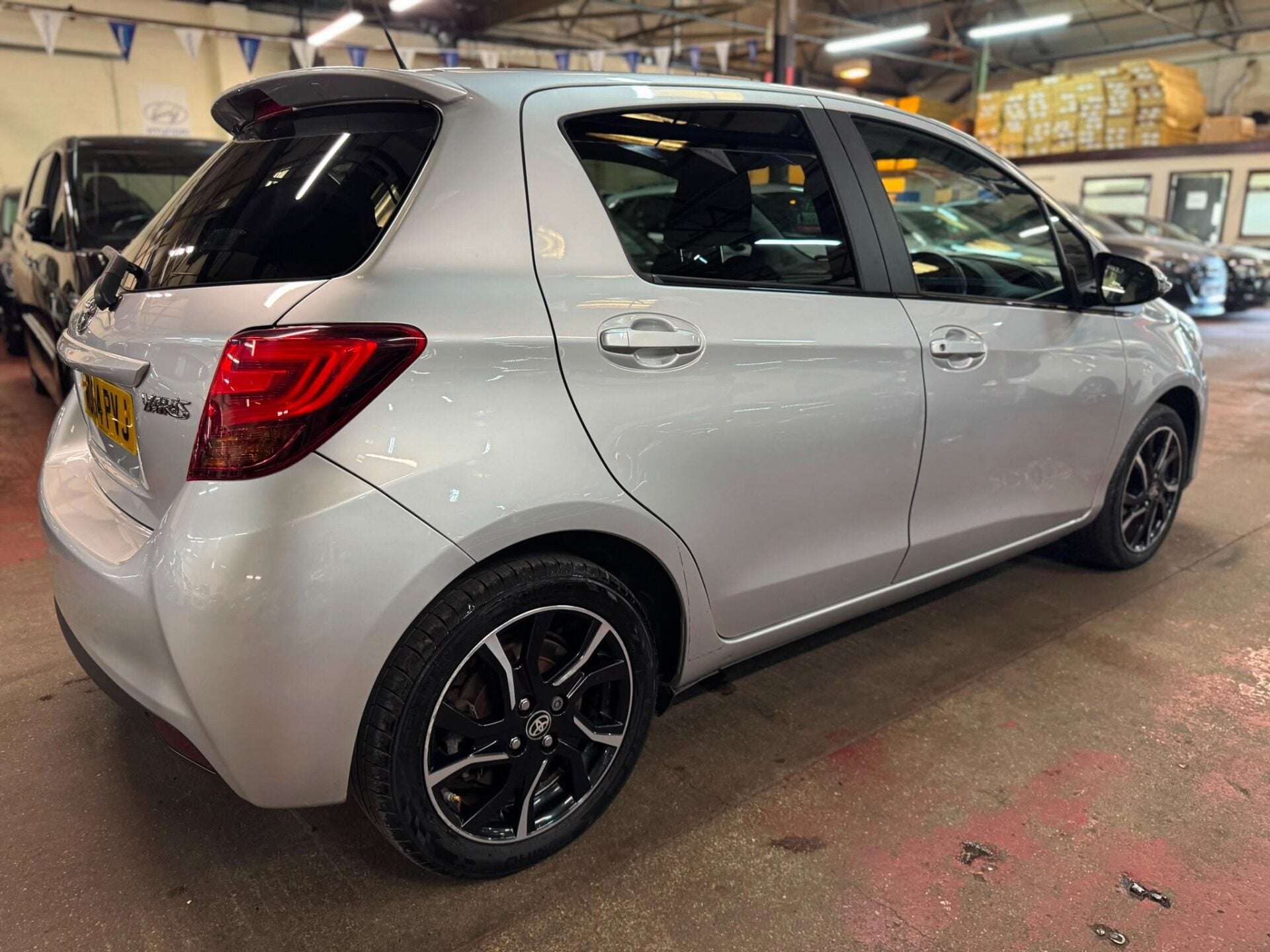 2015 TOYOTA YARIS 2015 TOYOTA YARIS