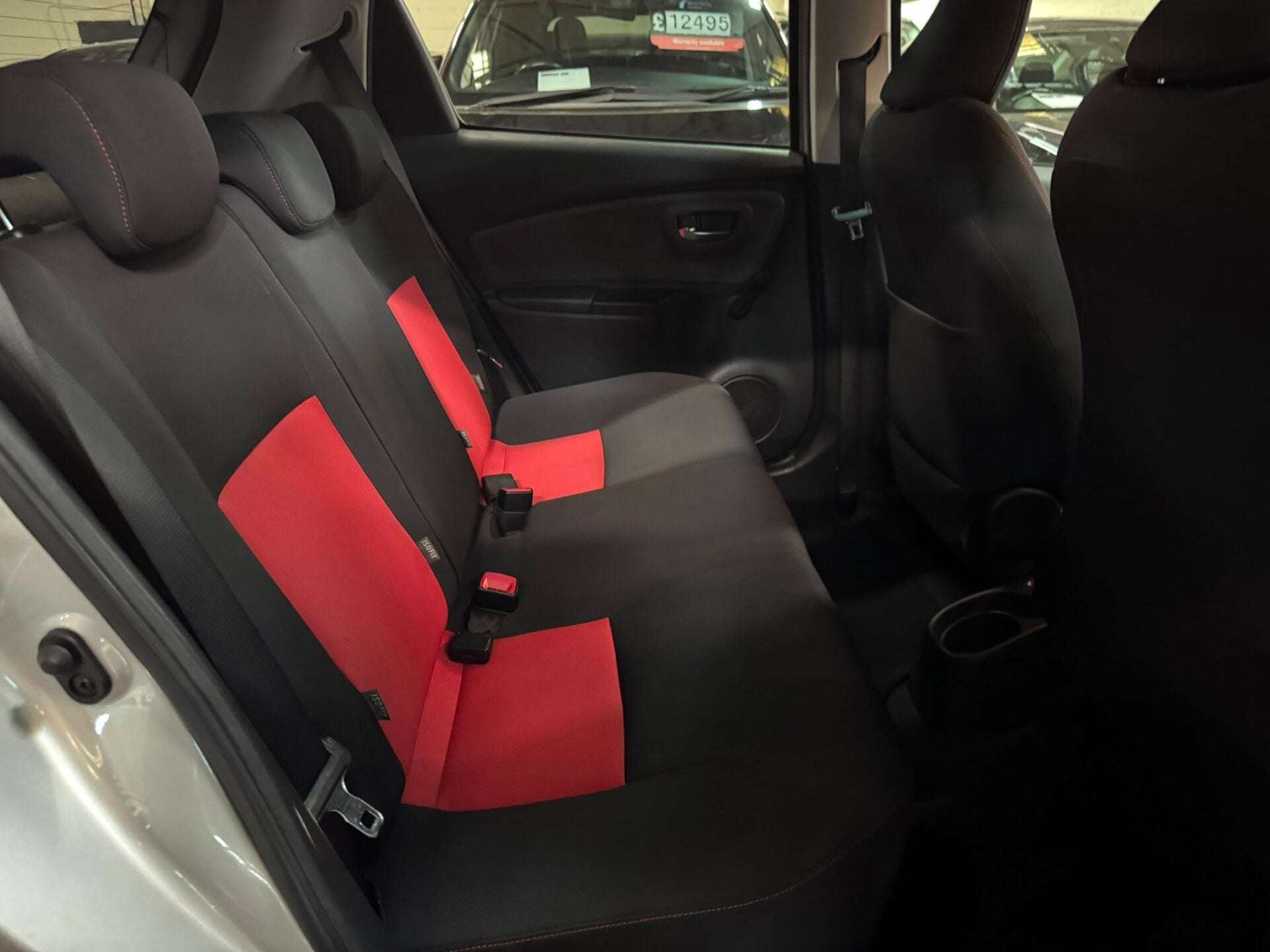 2015 TOYOTA YARIS 2015 TOYOTA YARIS