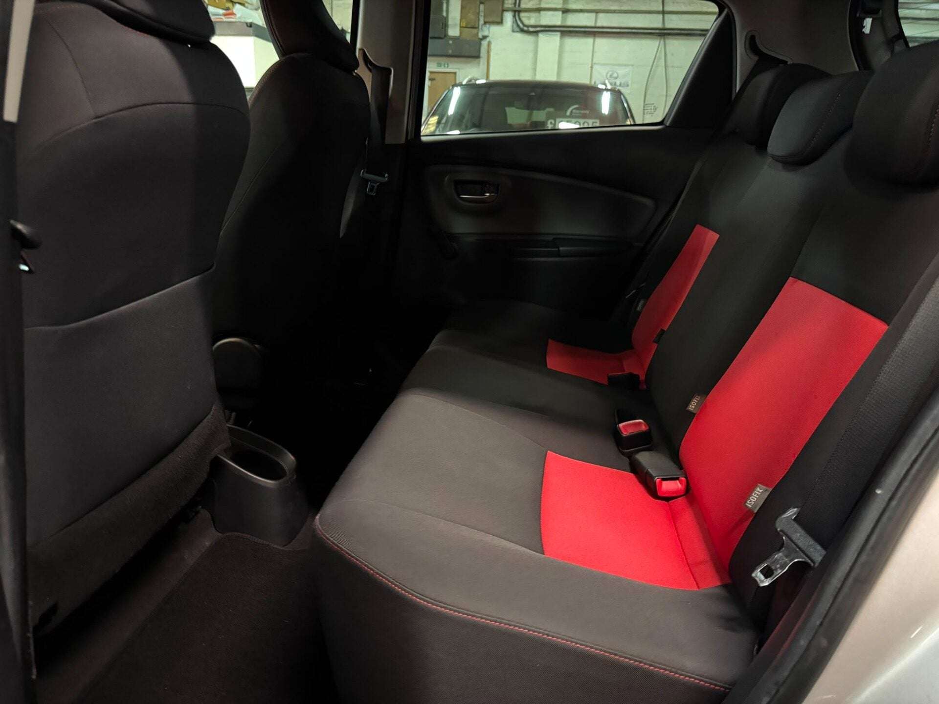 2015 TOYOTA YARIS 2015 TOYOTA YARIS