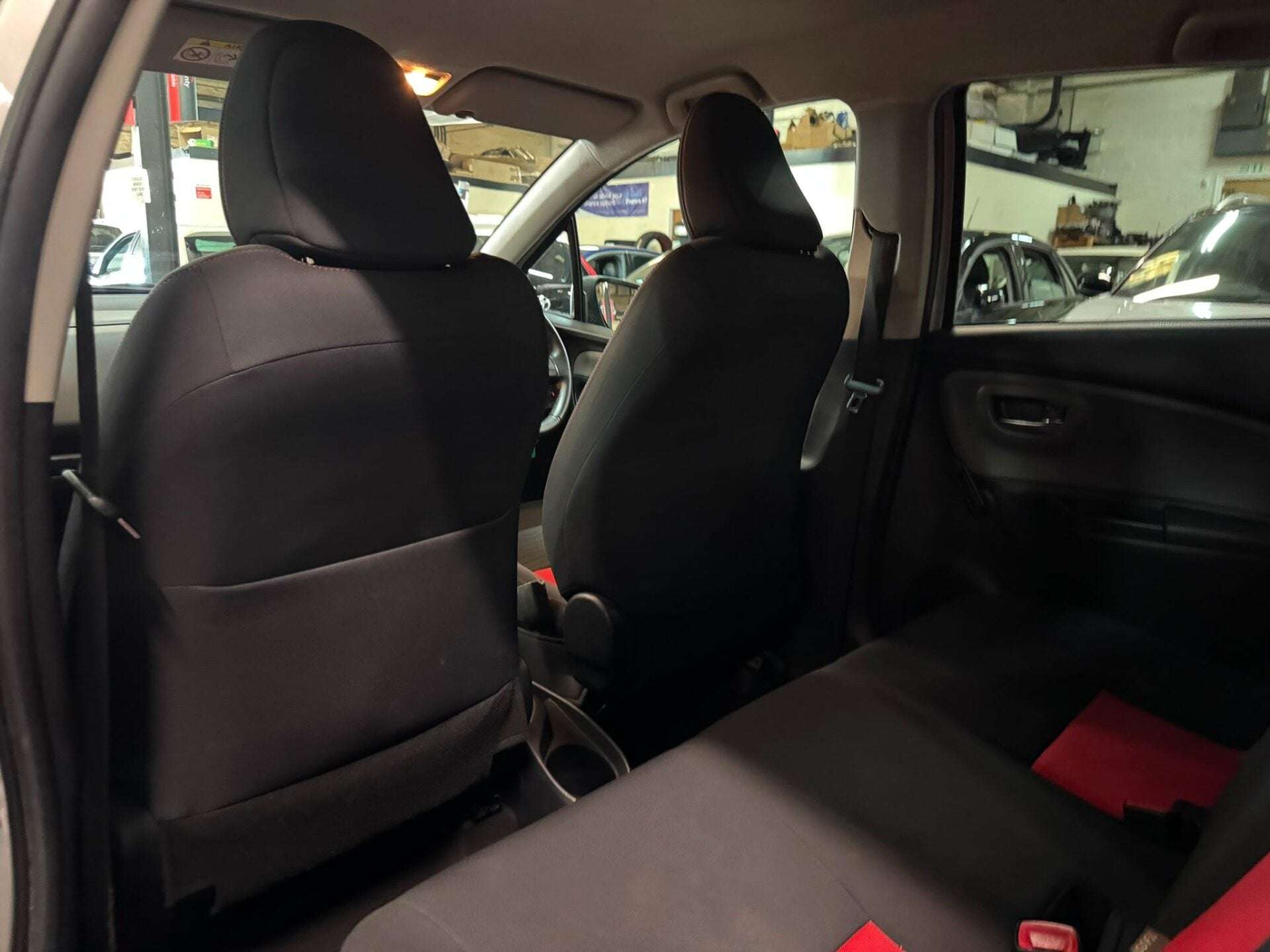 2015 TOYOTA YARIS 2015 TOYOTA YARIS