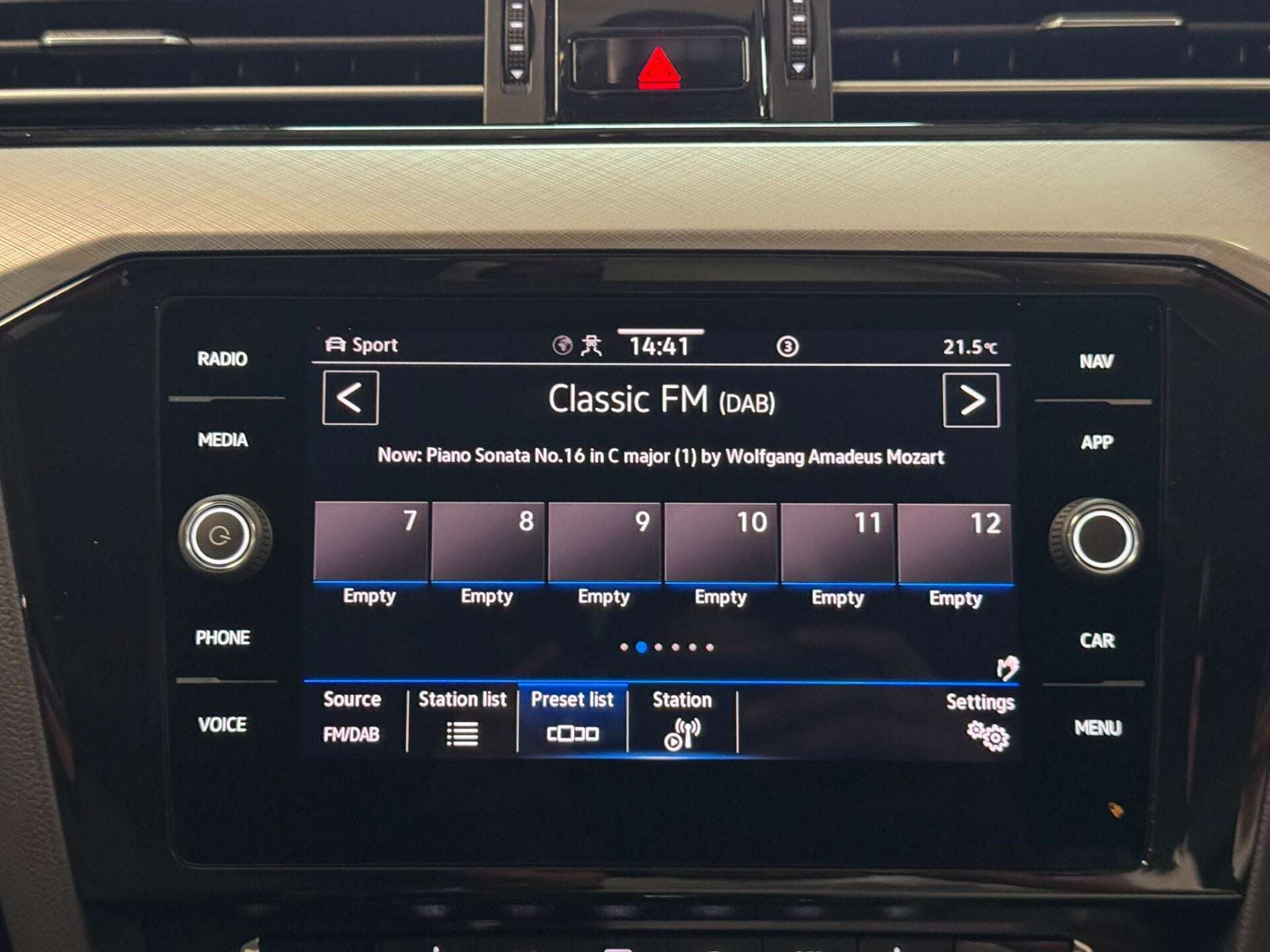 2021 VOLKSWAGEN PASSAT 2021 VOLKSWAGEN PASSAT