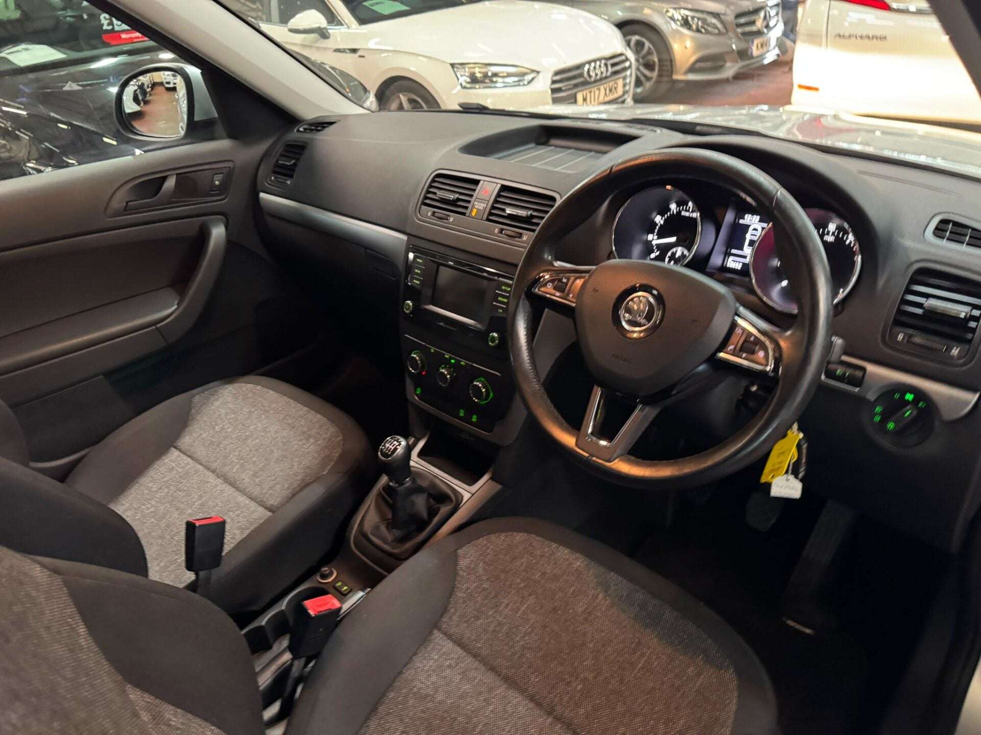 2016 SKODA YETI OUTDOOR 2016 SKODA YETI OUTDOOR