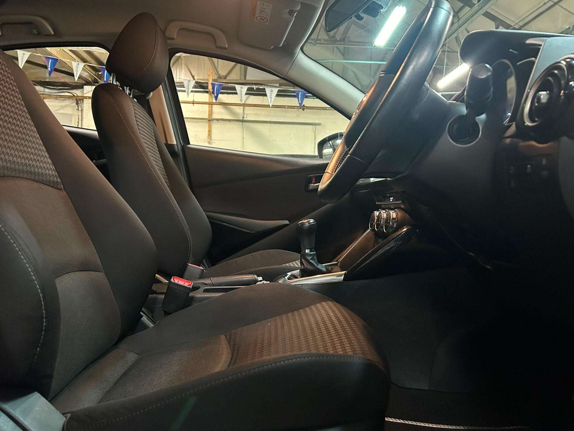 2019 MAZDA 2 2019 MAZDA 2