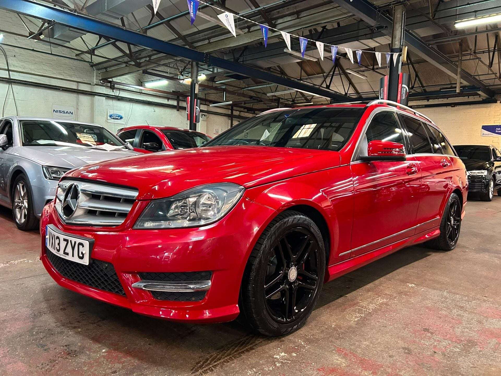A 2013 MERCEDES-BENZ C CLASS C220 CDI BLUEEFFICIENCY AMG SPORT A 2013 MERCEDES-BENZ C CLASS C220 CDI BLUEEFFICIENCY AMG SPORT