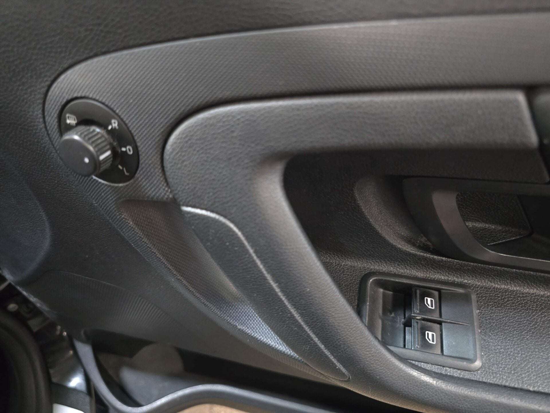 2013 SKODA FABIA 2013 SKODA FABIA