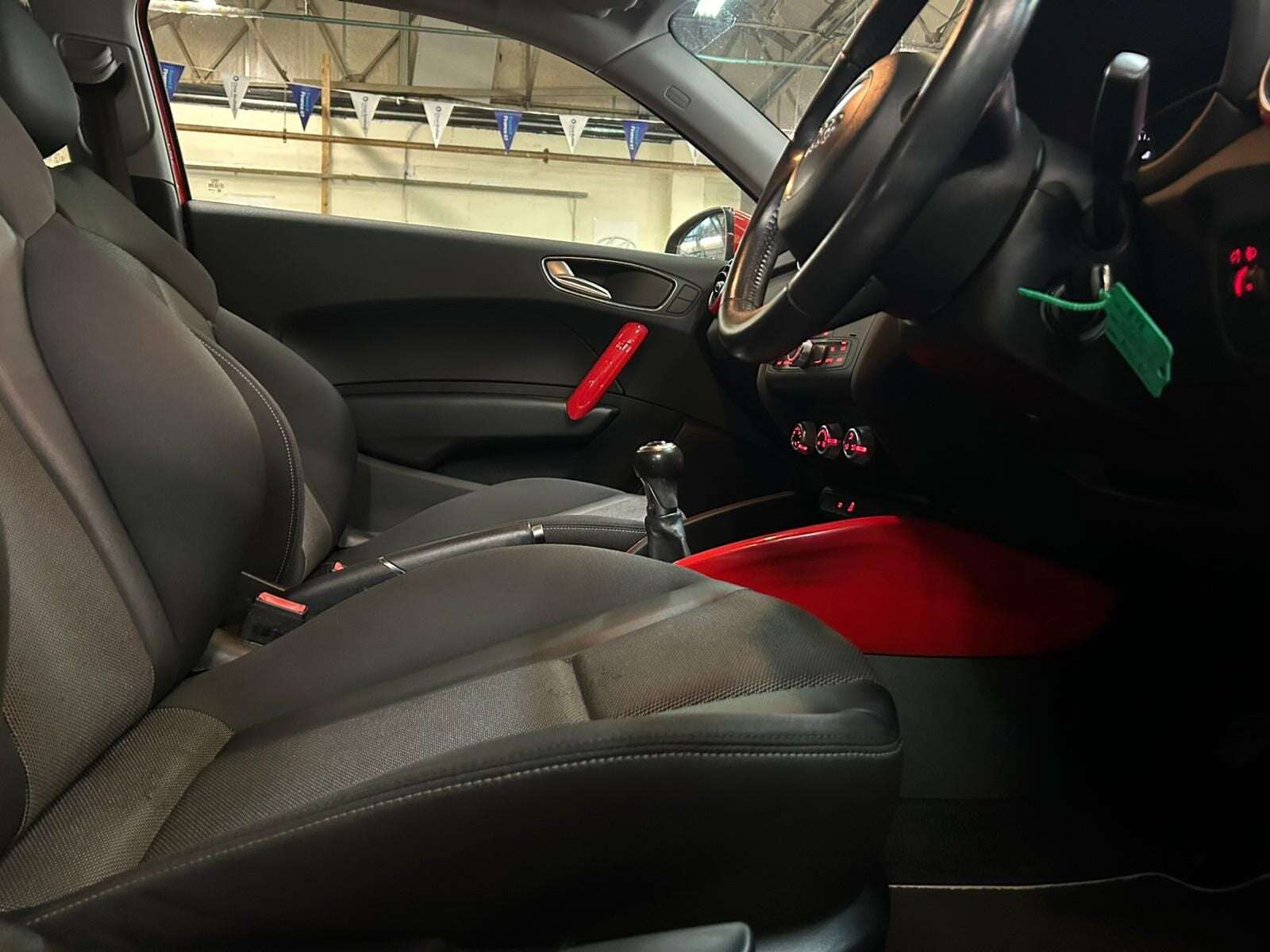2014 AUDI A1 2014 AUDI A1