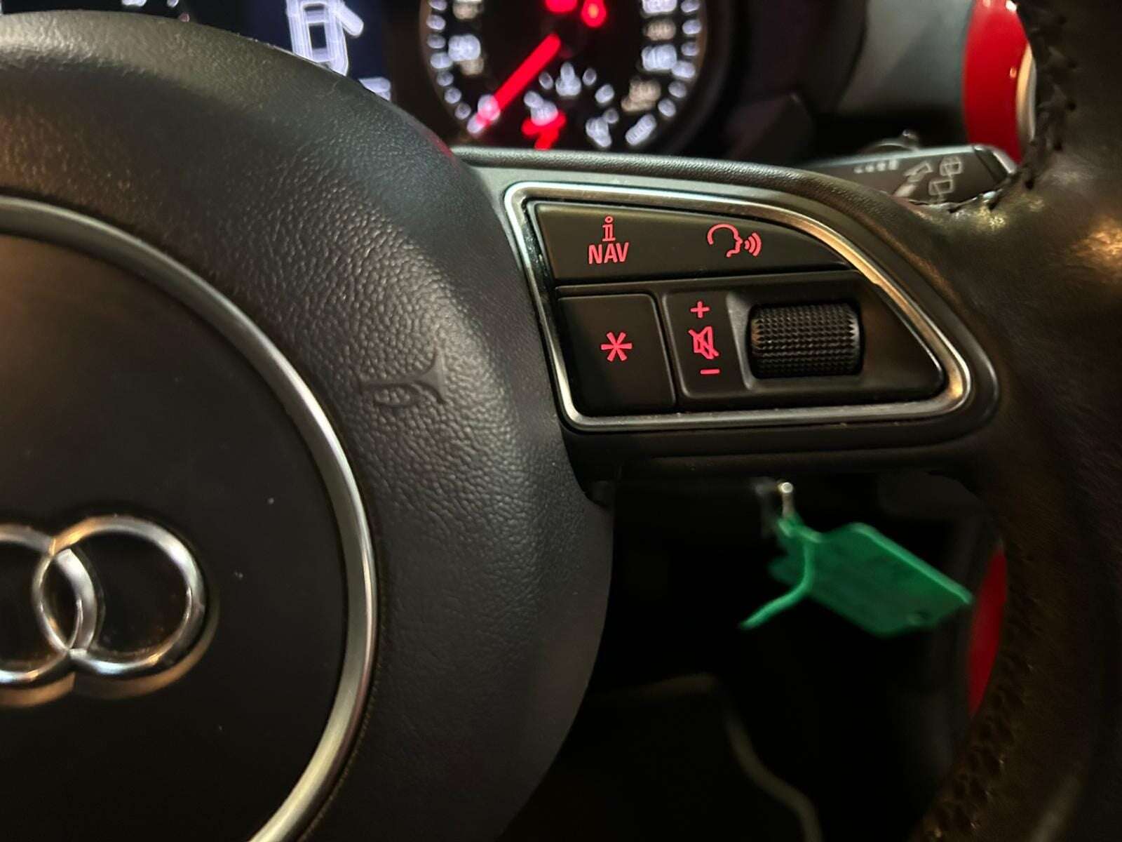 2014 AUDI A1 2014 AUDI A1