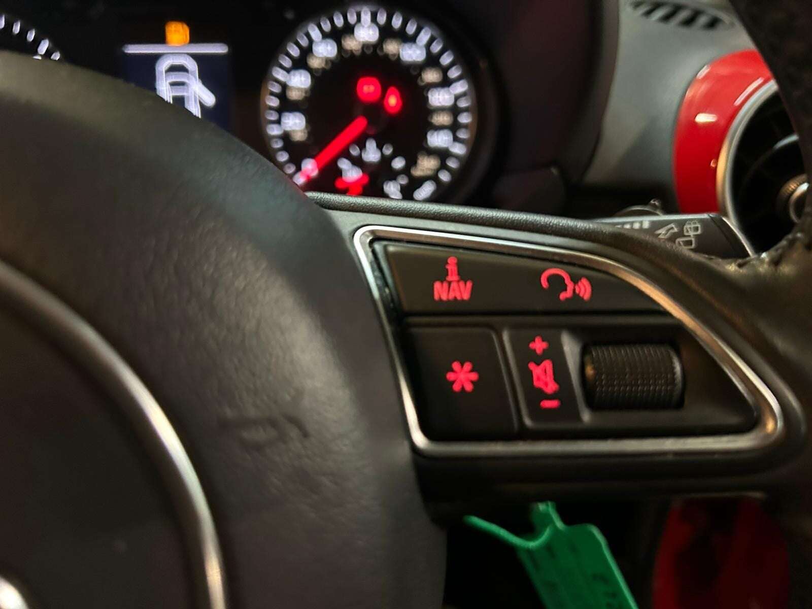2014 AUDI A1 2014 AUDI A1